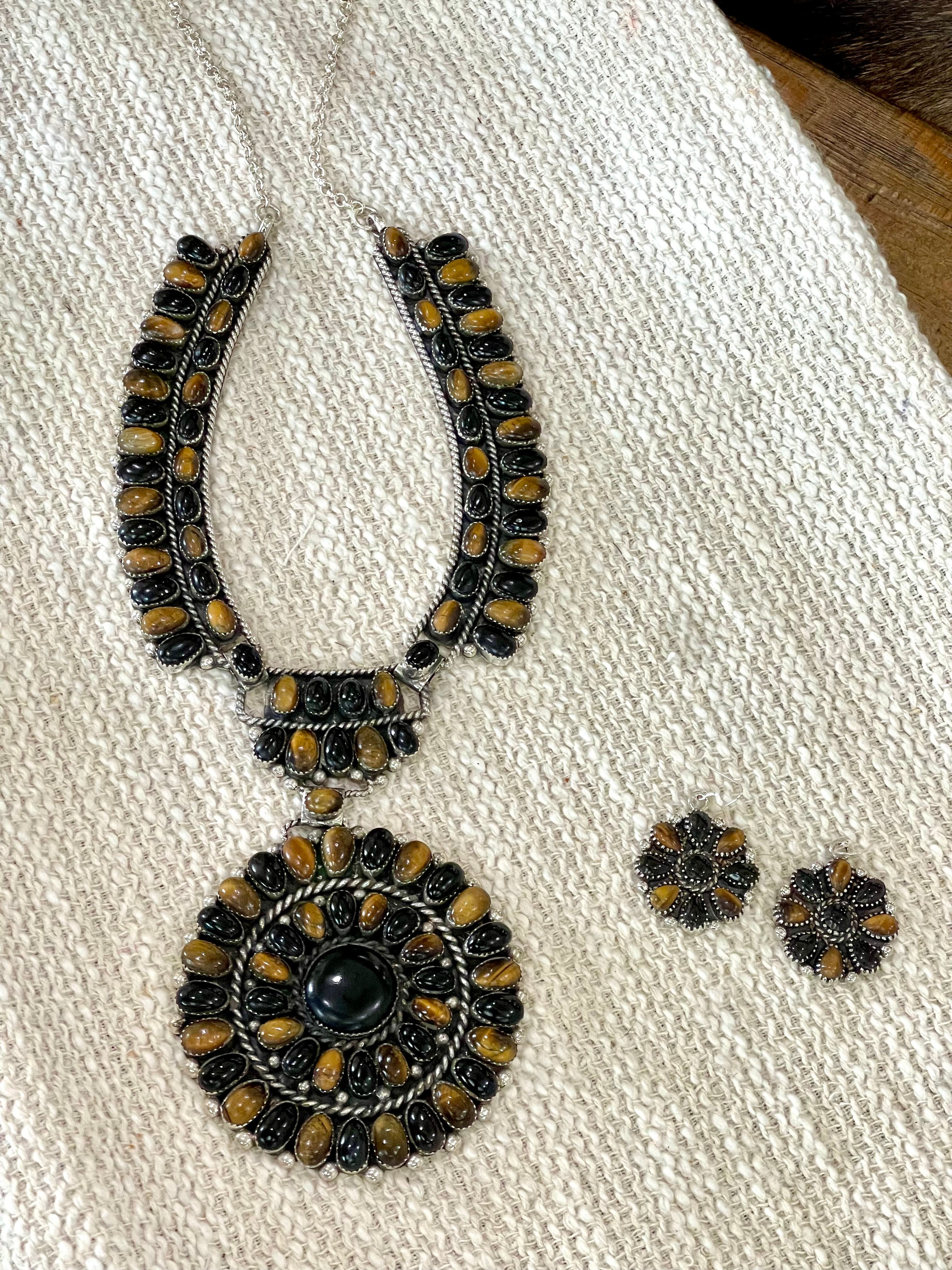 Beautiful Handmade Sterling Silver, Onyx & Amber Cluster Necklace And Earring Set