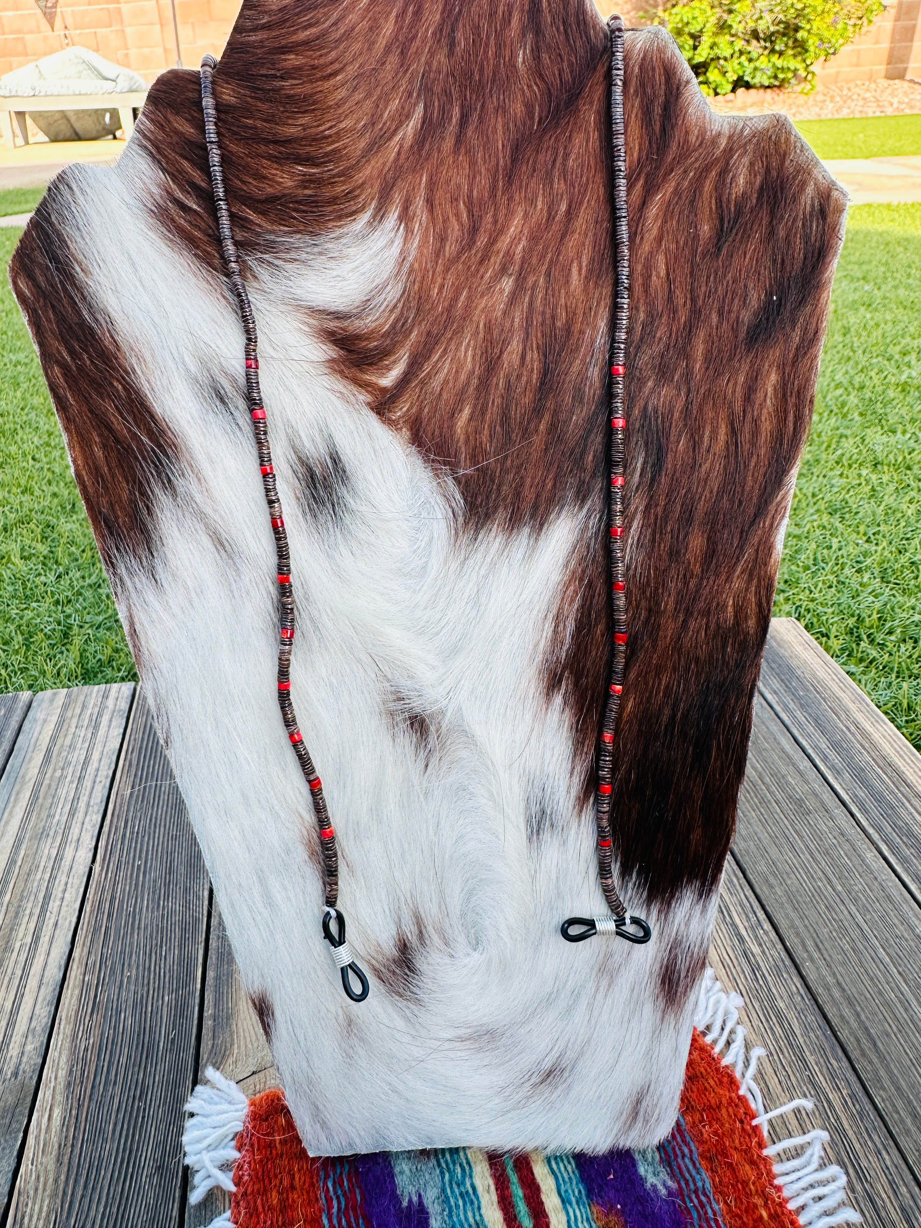 Handcrafted Coral & Heishi Beaded Glasses Strap