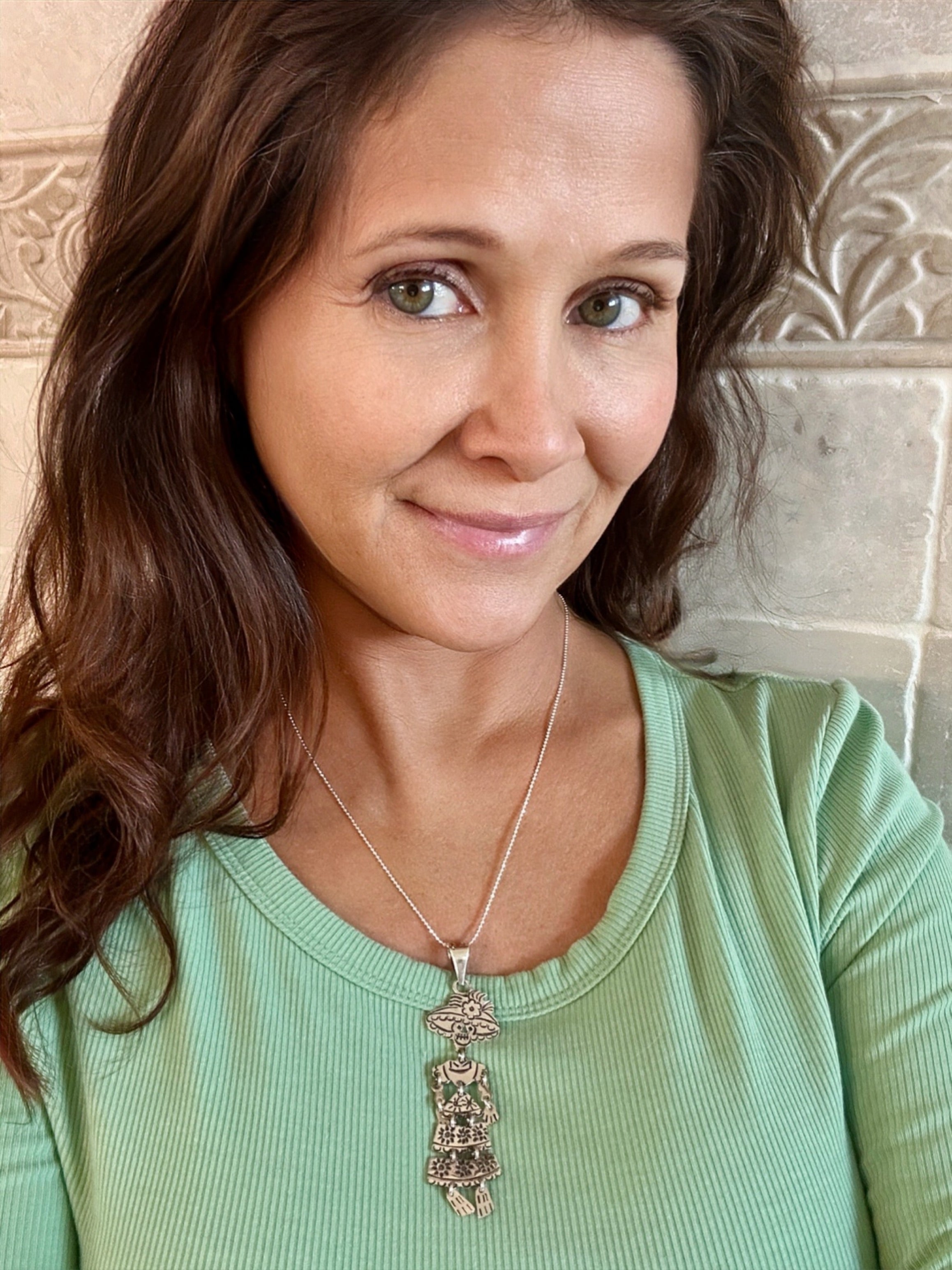 Hinged Catrina Sterling Silver Necklace