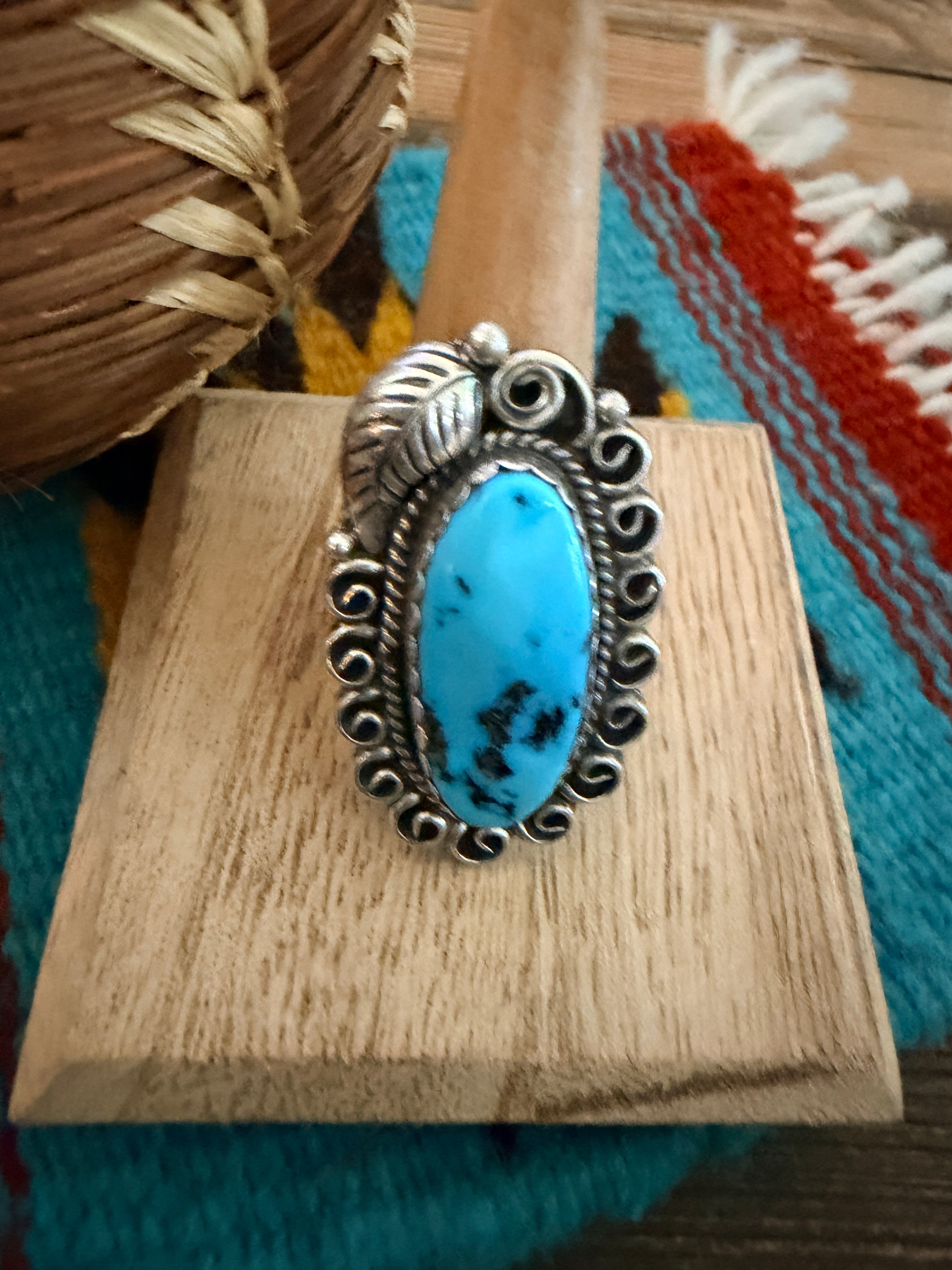 Old Pawn Handcrafted Turquoise & Sterling Silver Ring Size 10.75