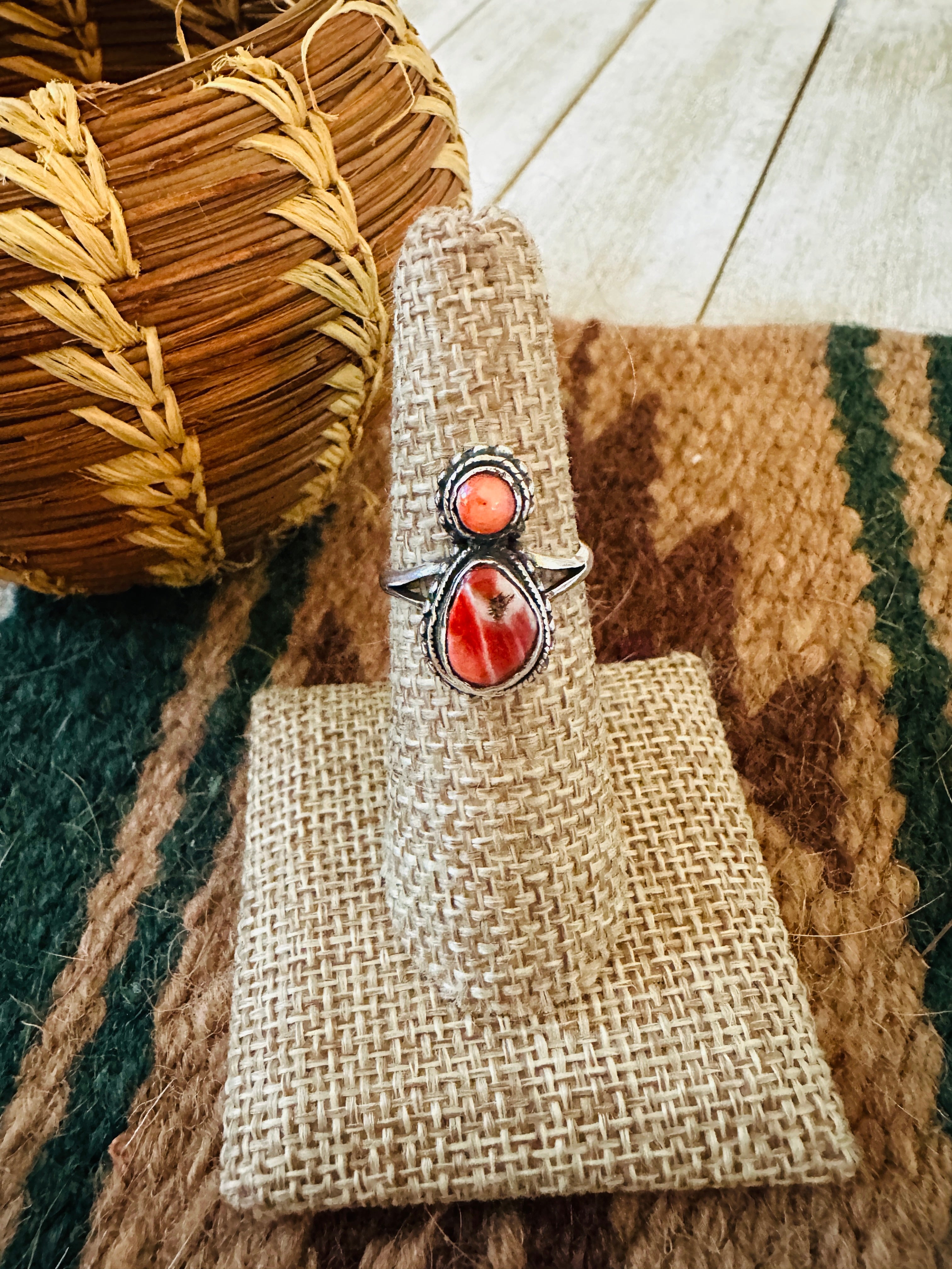 Handcrafted Old Pawn Sterling Silver & Spiny Ring Size 6.25