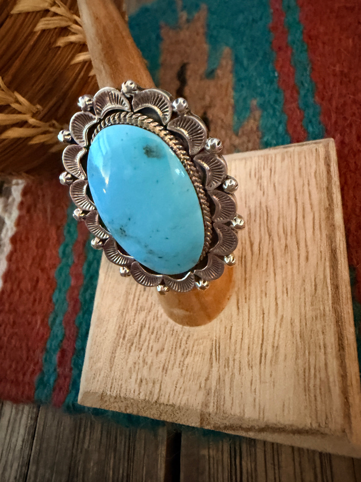 Old Pawn Handcrafted Turquoise & Sterling Silver Ring Size 5