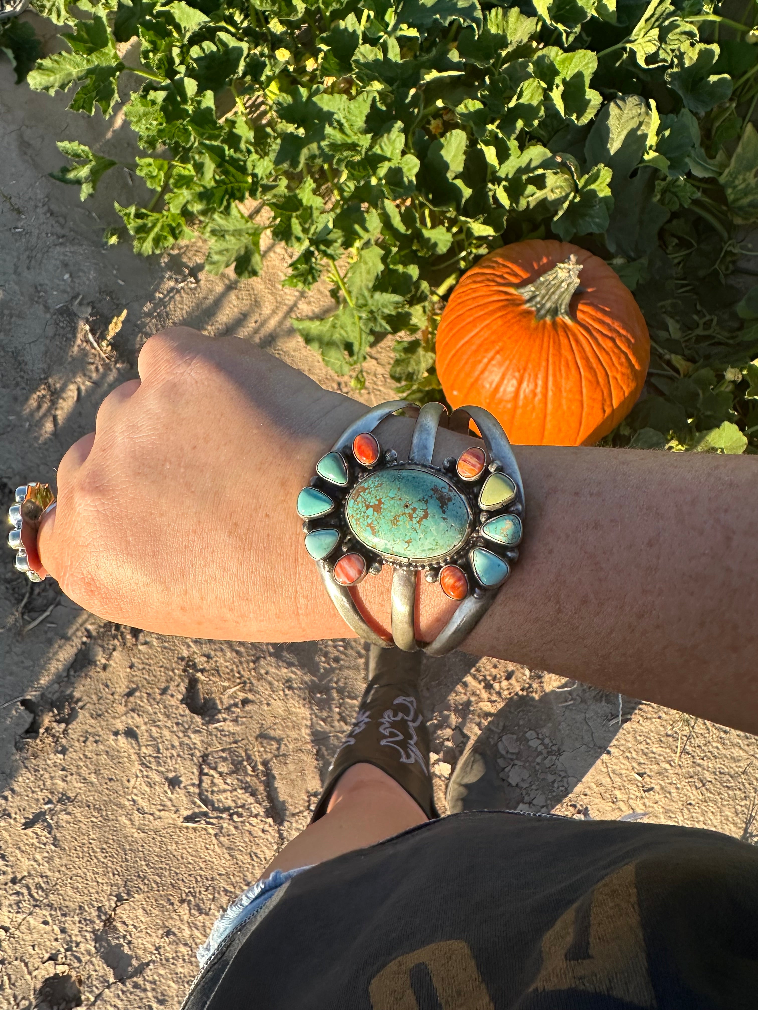 Navajo Turquoise & Spiny Sterling Silver Bracelet Cuff Signed Sheila /