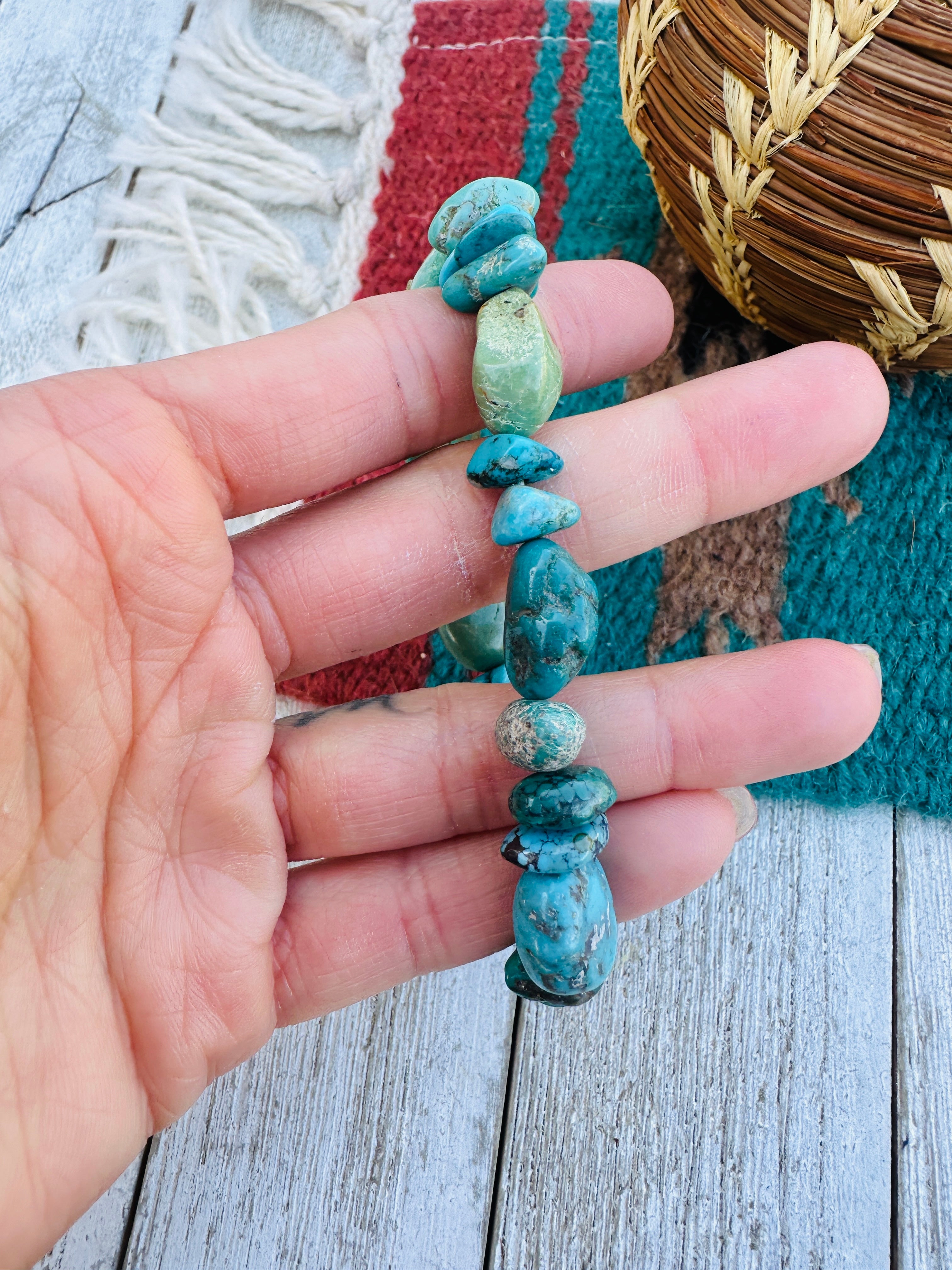 Handmade Kingman Turquoise Beaded Stretch Bracelet