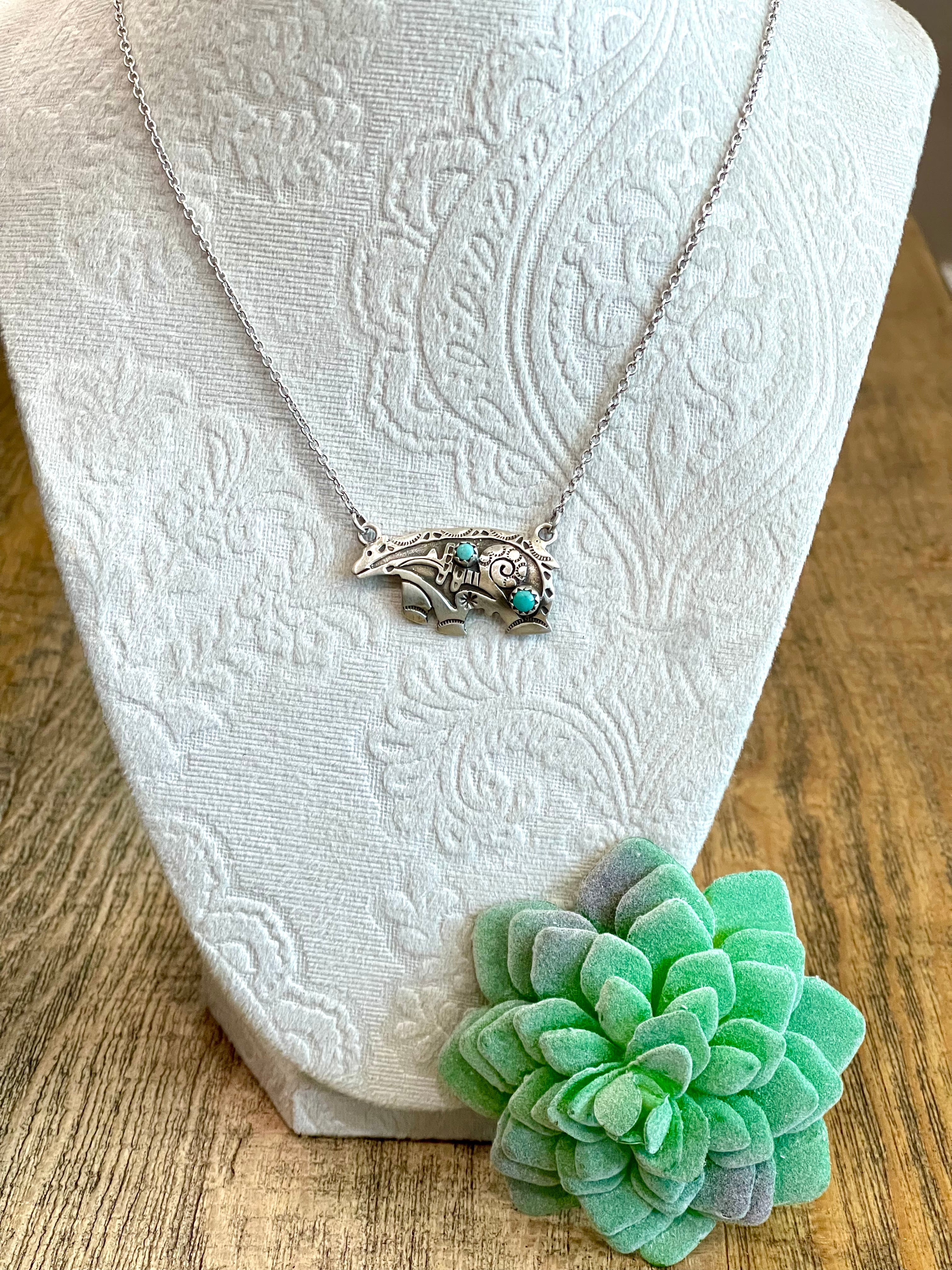 Beautiful Handmade Sterling Silver & Turquoise Bear Necklace