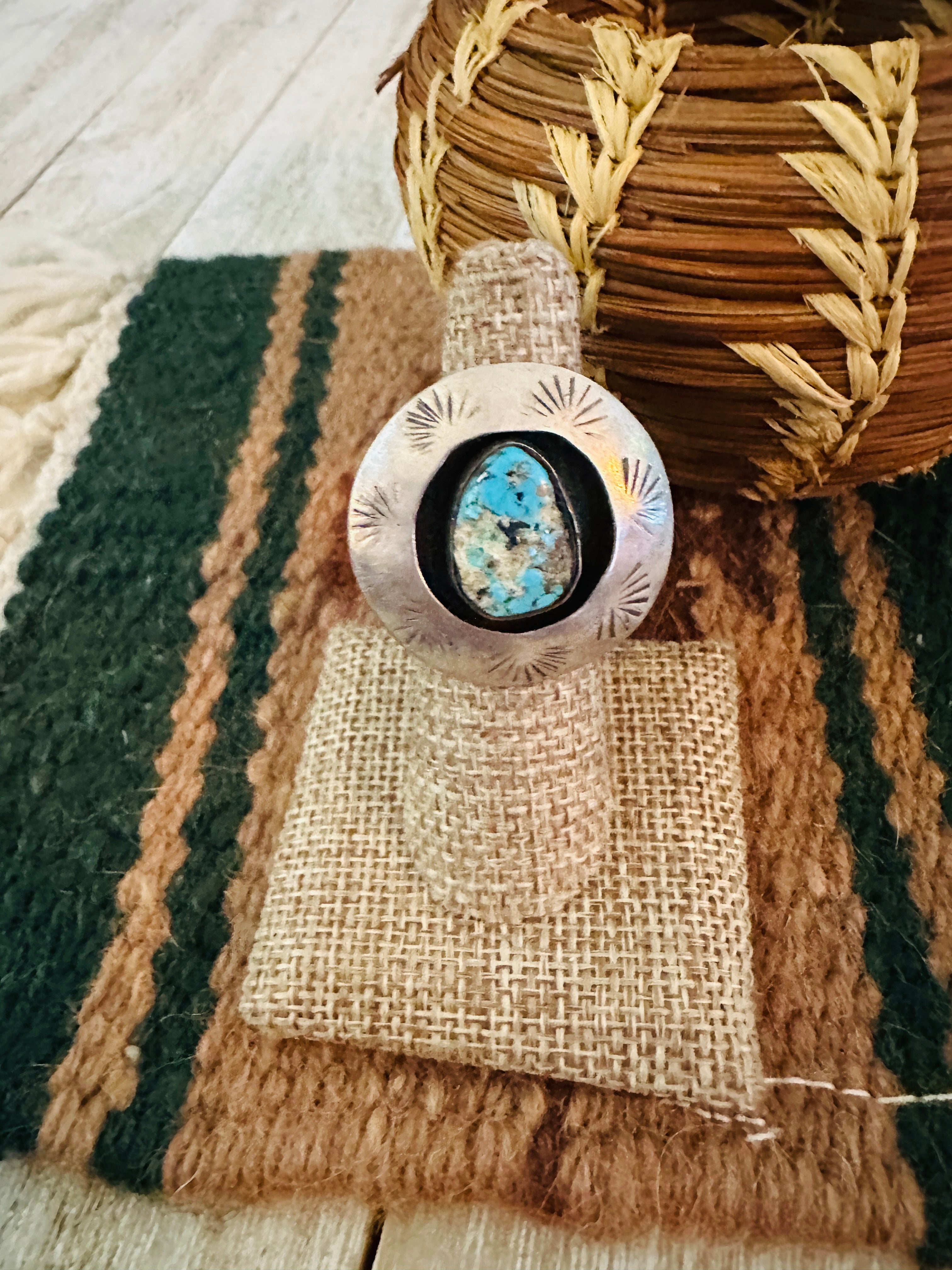 Old Pawn Handcrafted Turquoise & Sterling Silver Shadowbox Ring Size 7