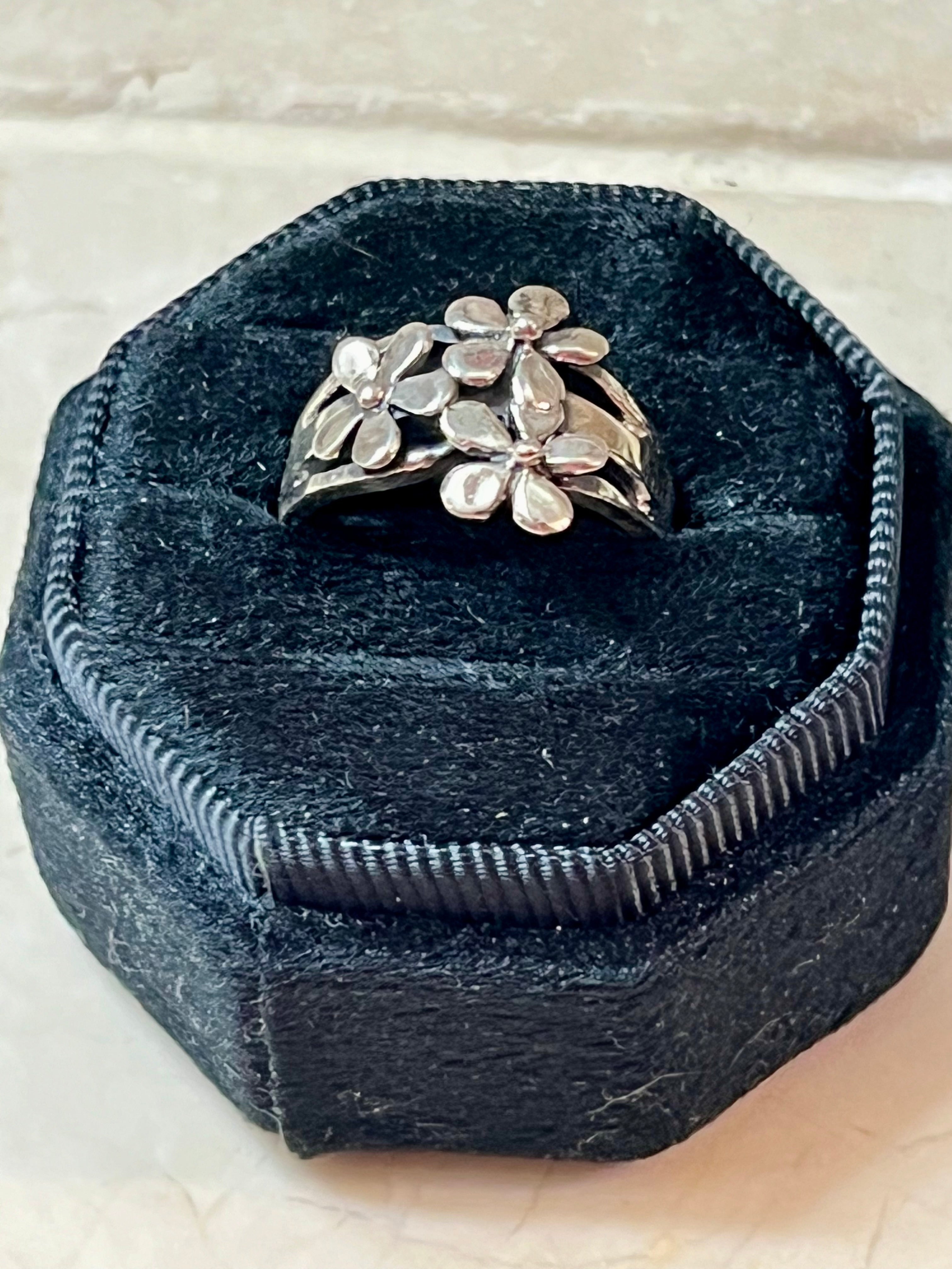 Pretty As 3 Flowers Sterling Silver Ring