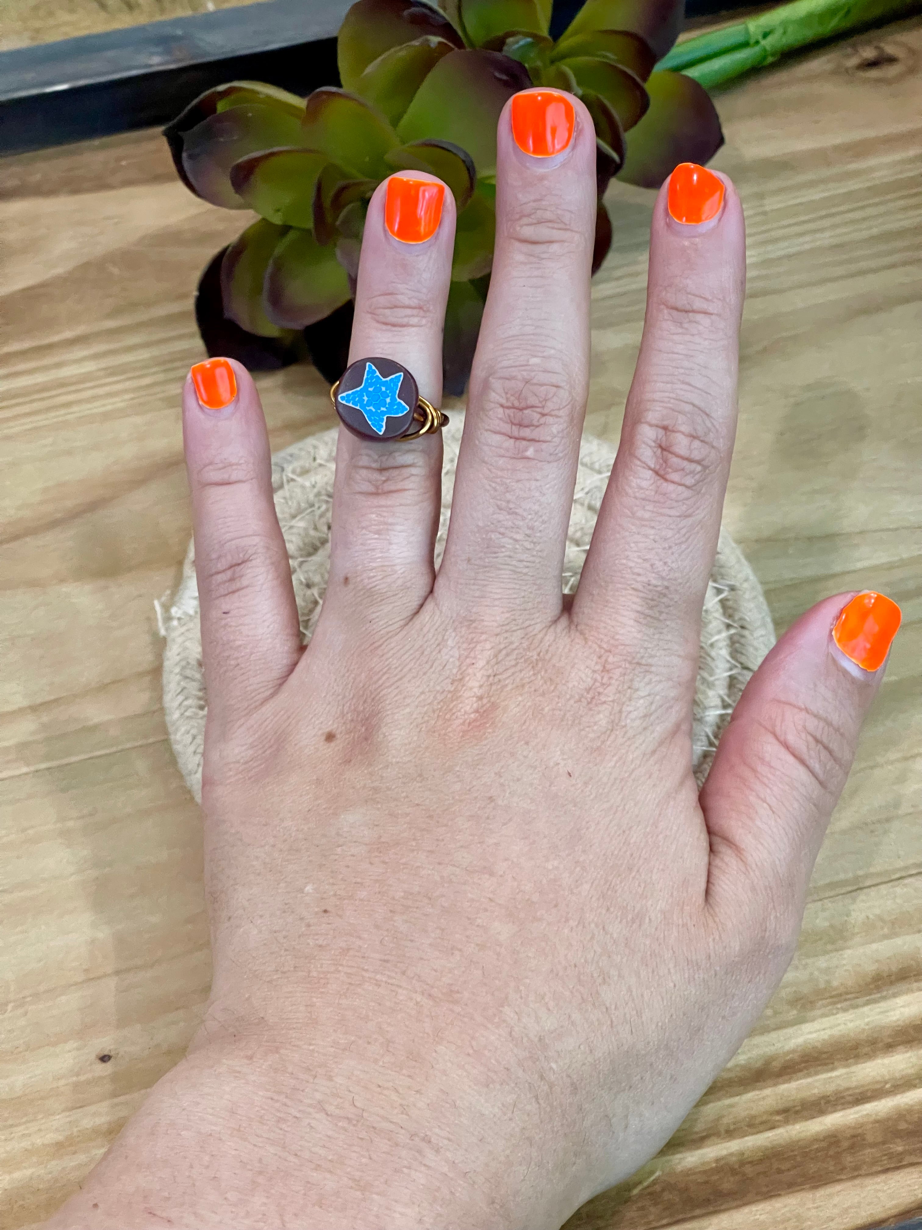 The Bijoux Vault Vintage Ring Sz 7