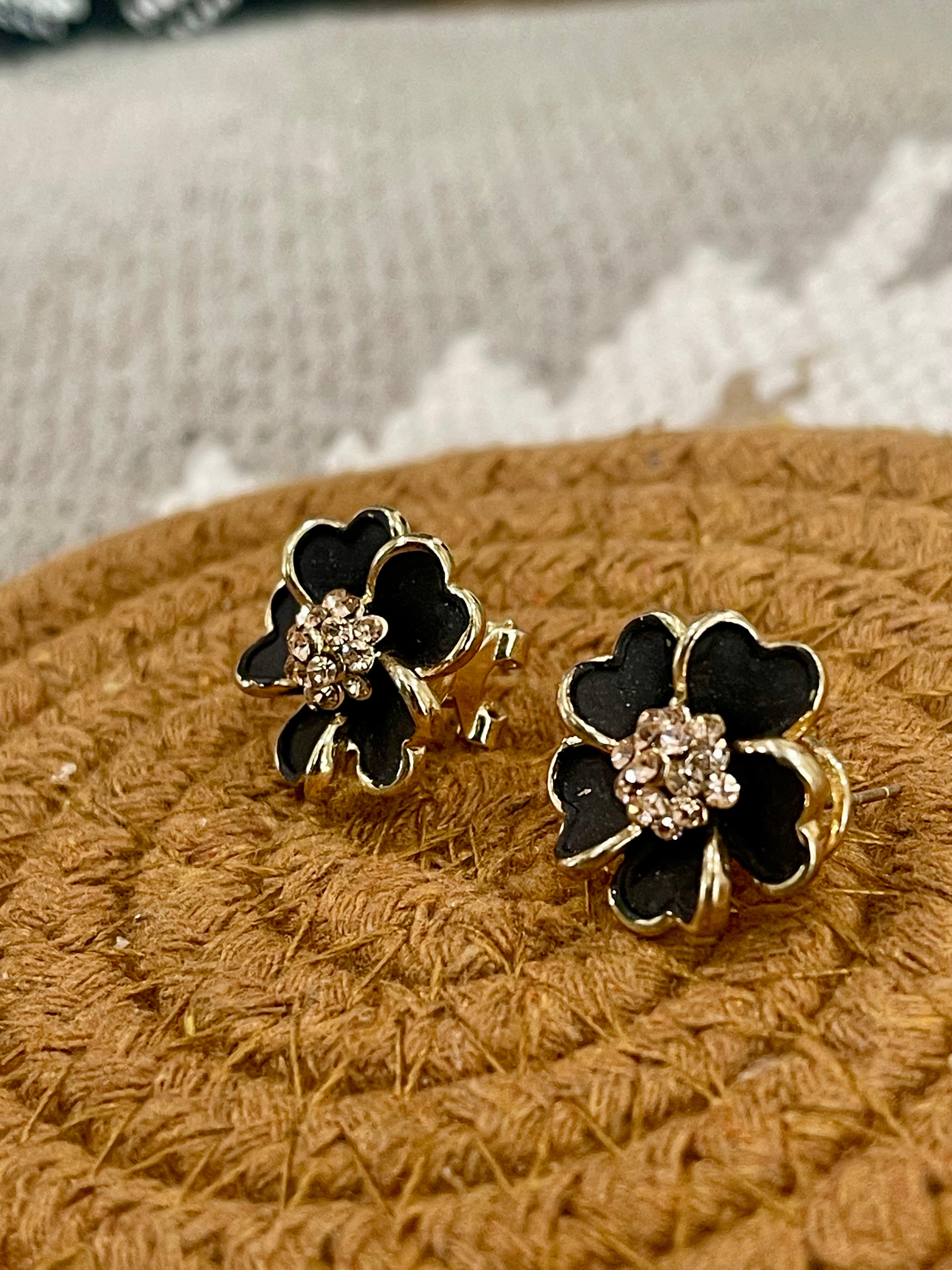 Vintage Gold Plated Stud Black Flower Earrings