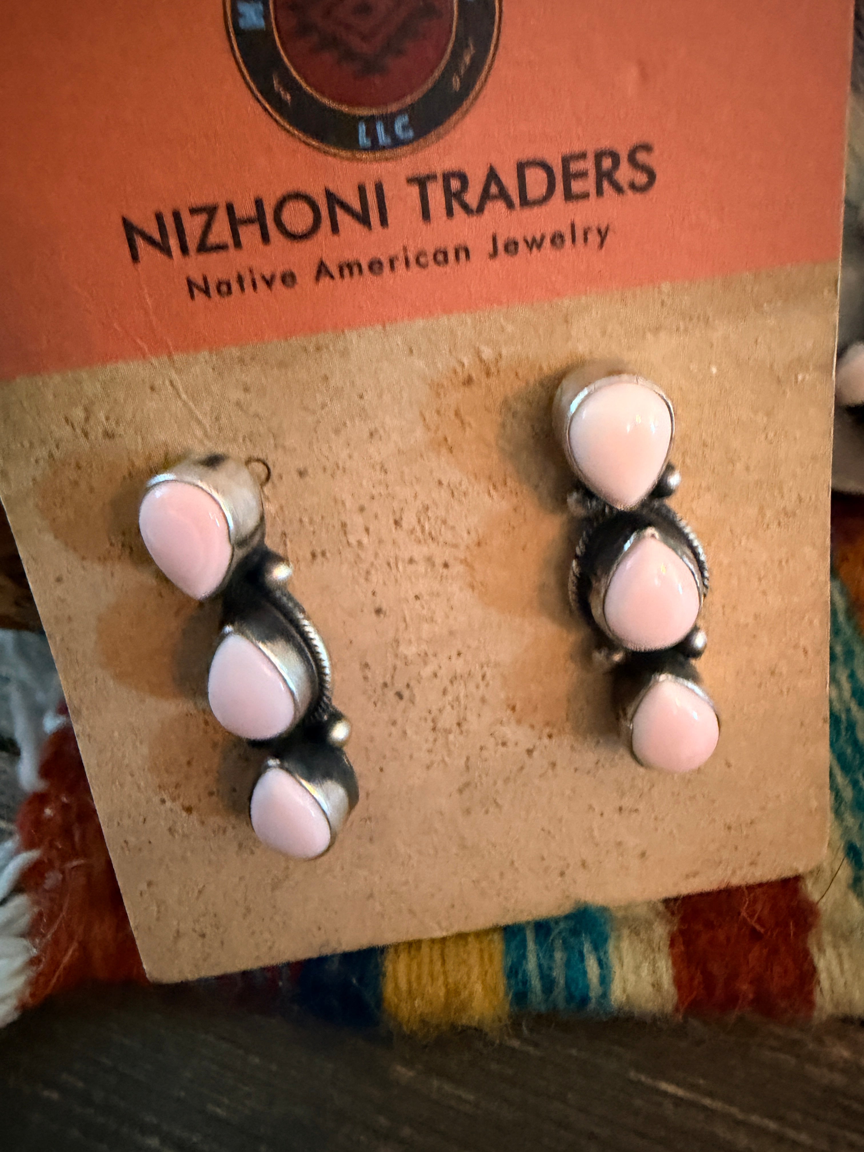Handcrafted Queen Pink Conch & Sterling Silver Cluster Necklace and Earring Set by Travis Jim