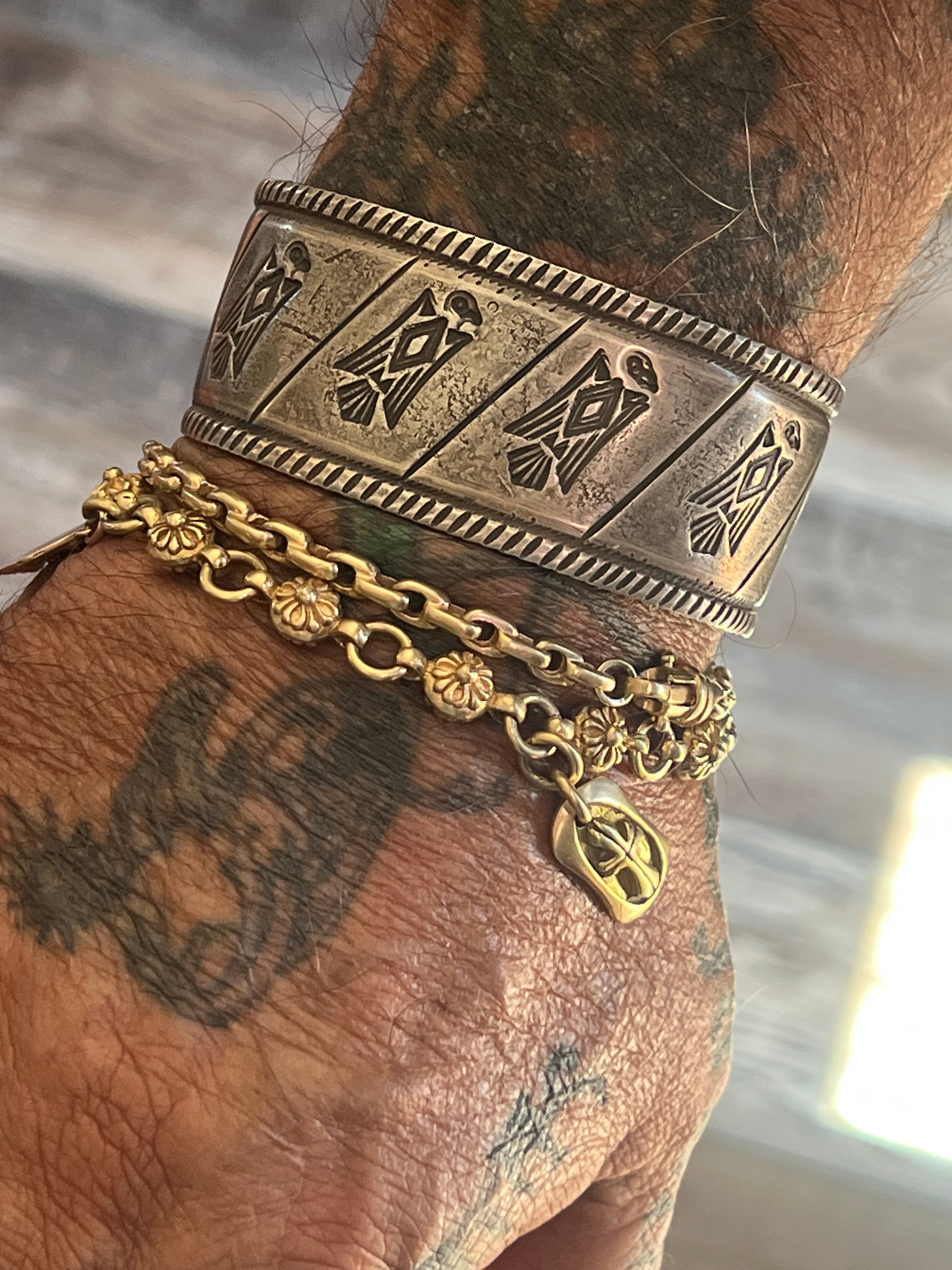 Handcrafted & Hand Forged Old Pawn Sterling Silver Ingot Cuff Bracelet by Santa Fe Artist, Buffalo: The Birds