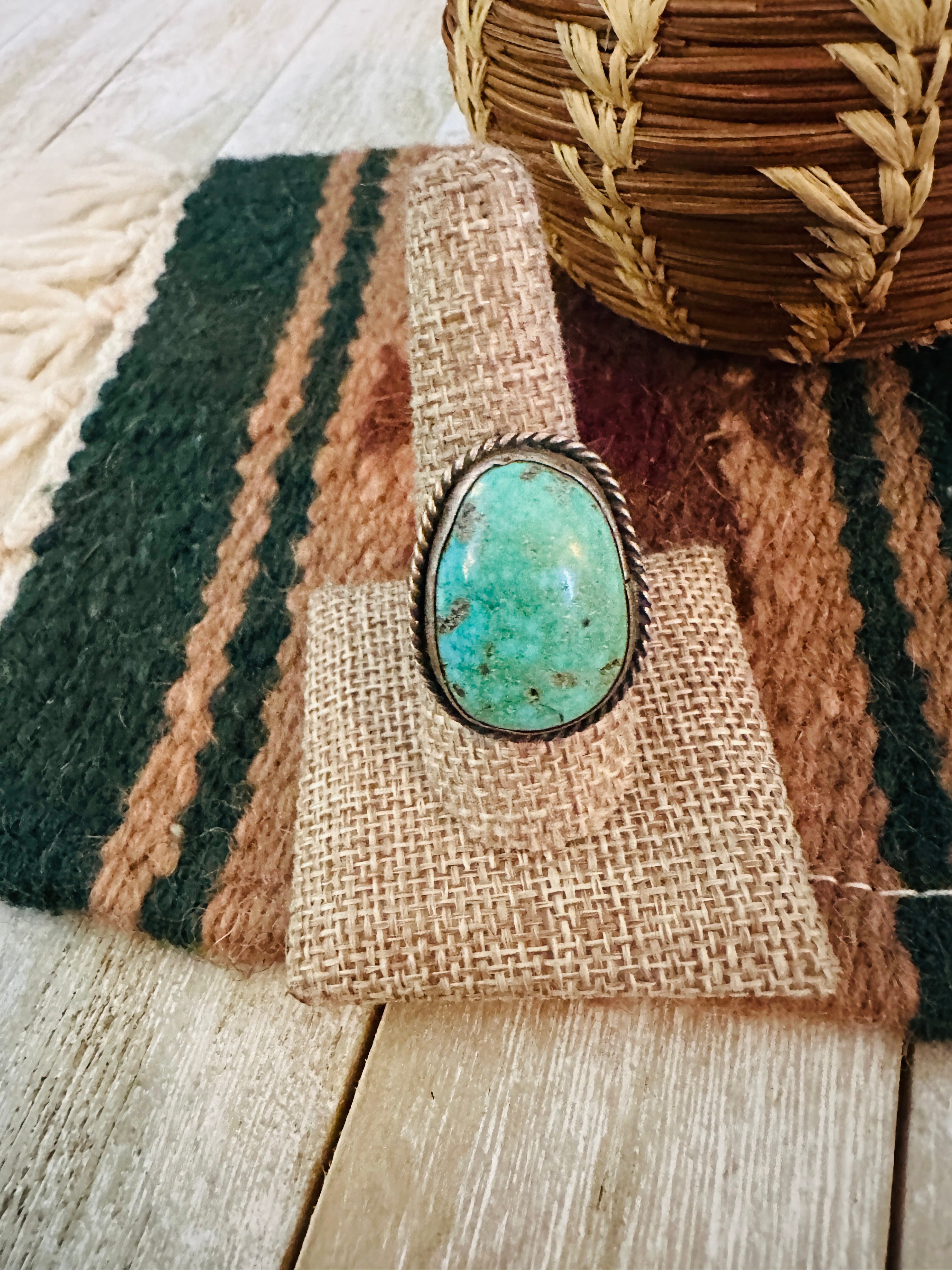 Old Pawn Handcrafted Turquoise & Sterling Silver Ring Size 9.75