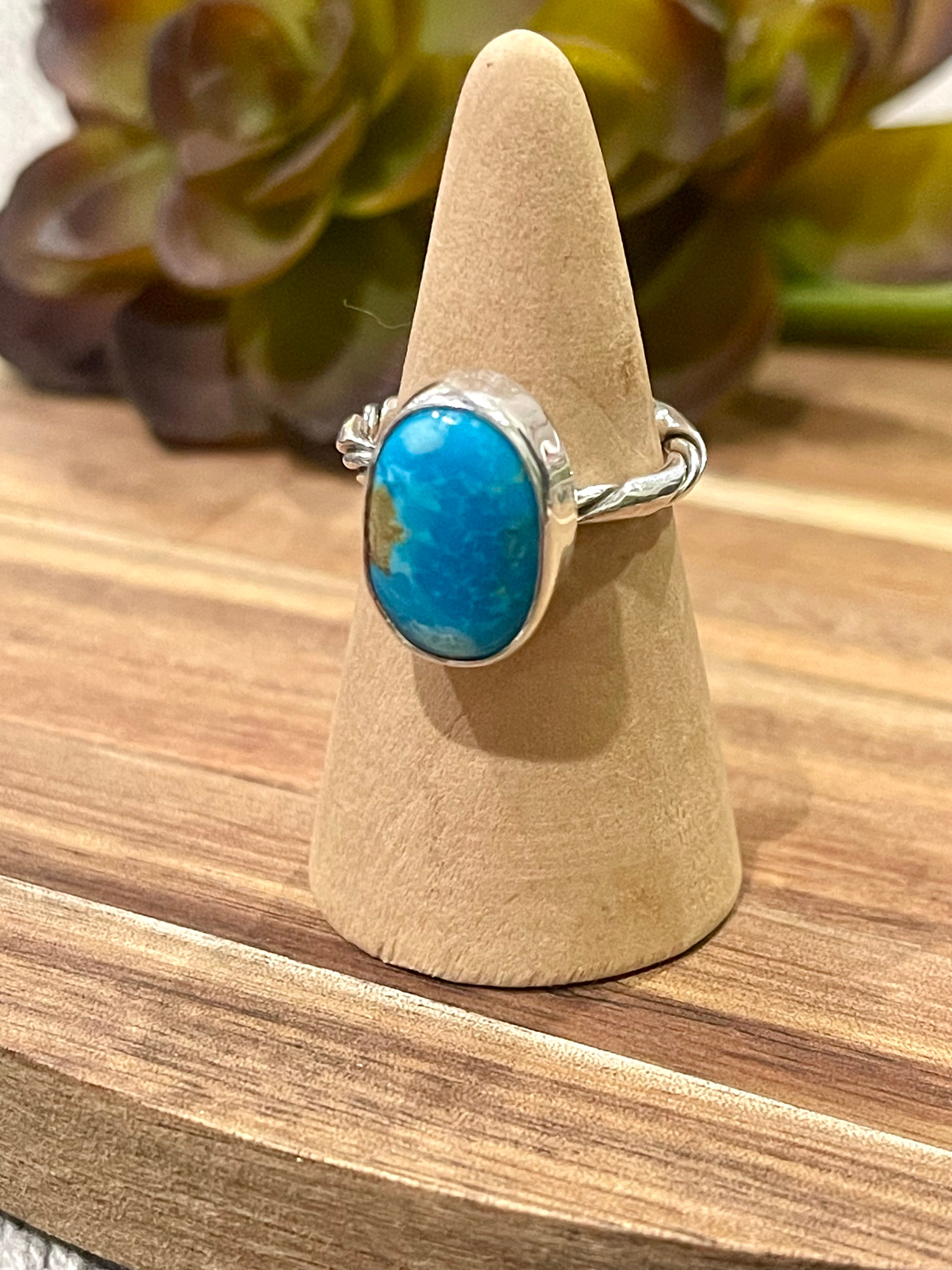 Navajo Turquoise & Sterling Silver Ring Size 7.25