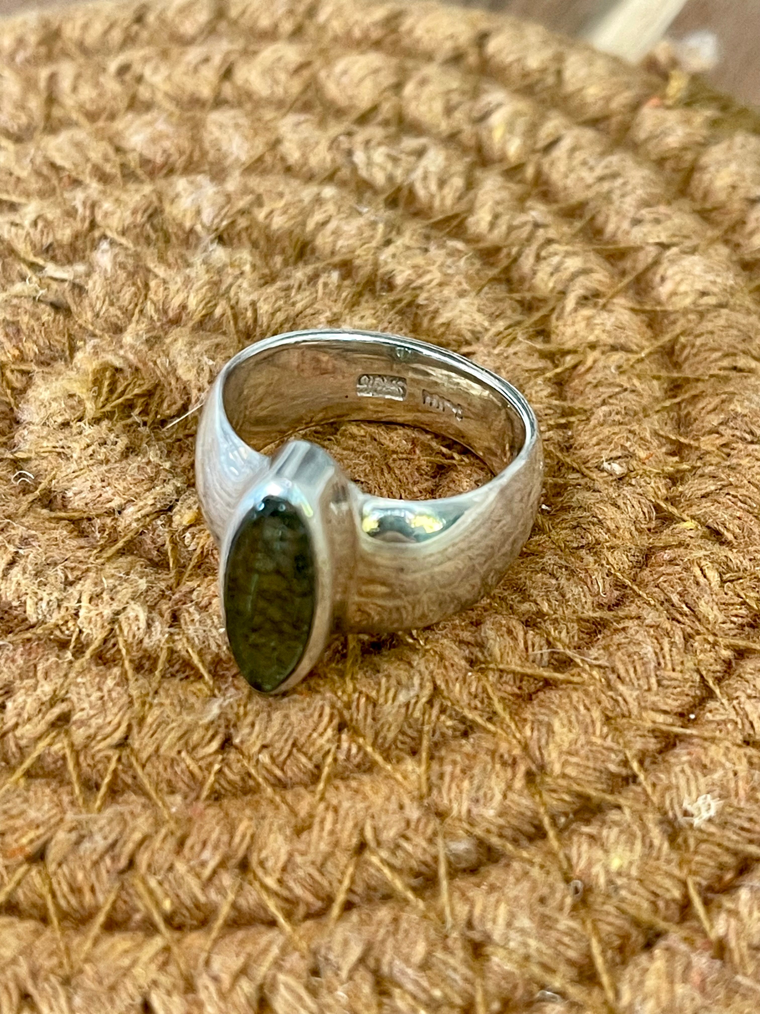 Handcrafted Sterling Silver & Meteorite Rock Size 7 Ring