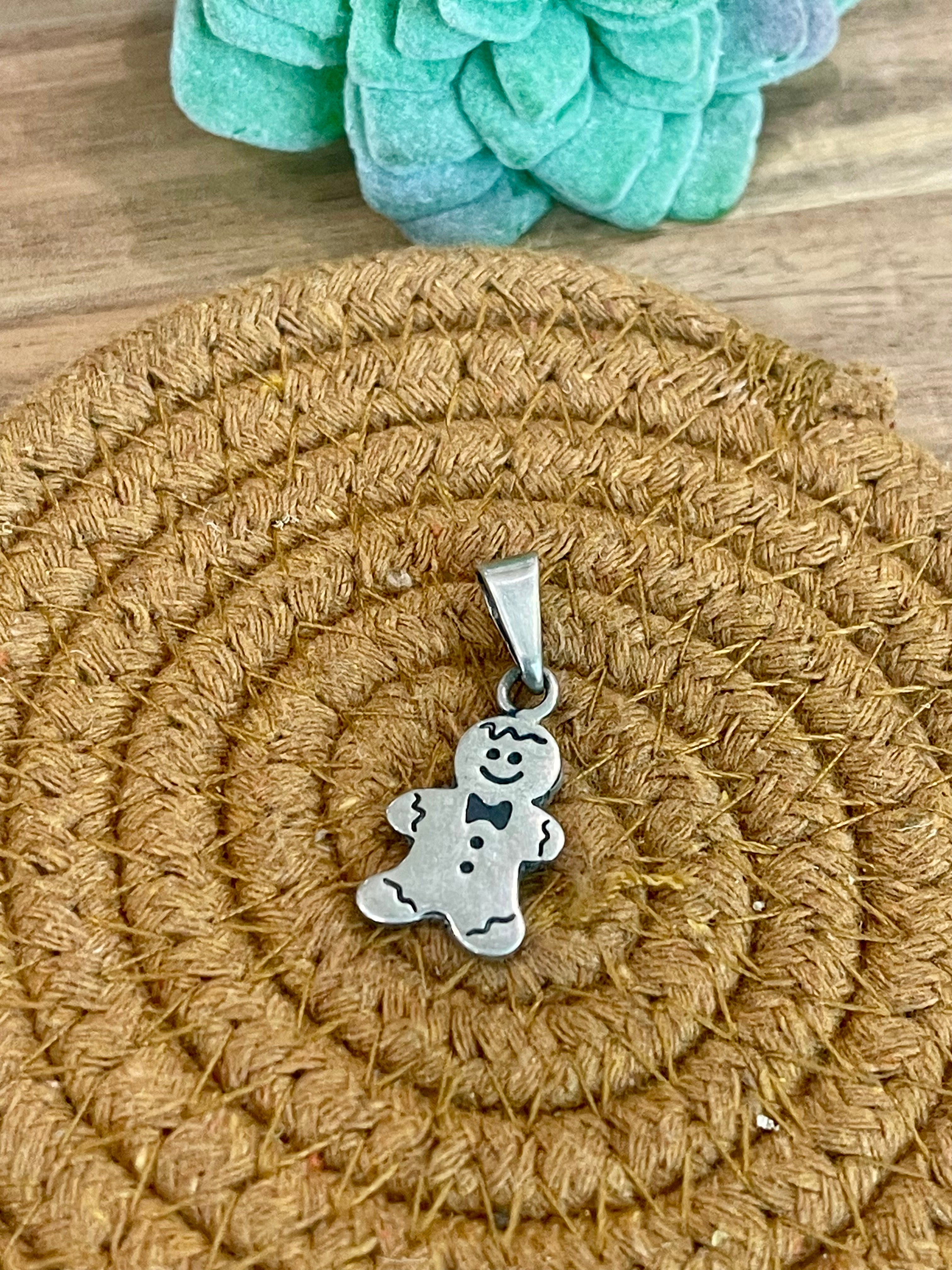 The Bijoux Vault Vintage Silver Gingerbread Man Earrings & Pendant set