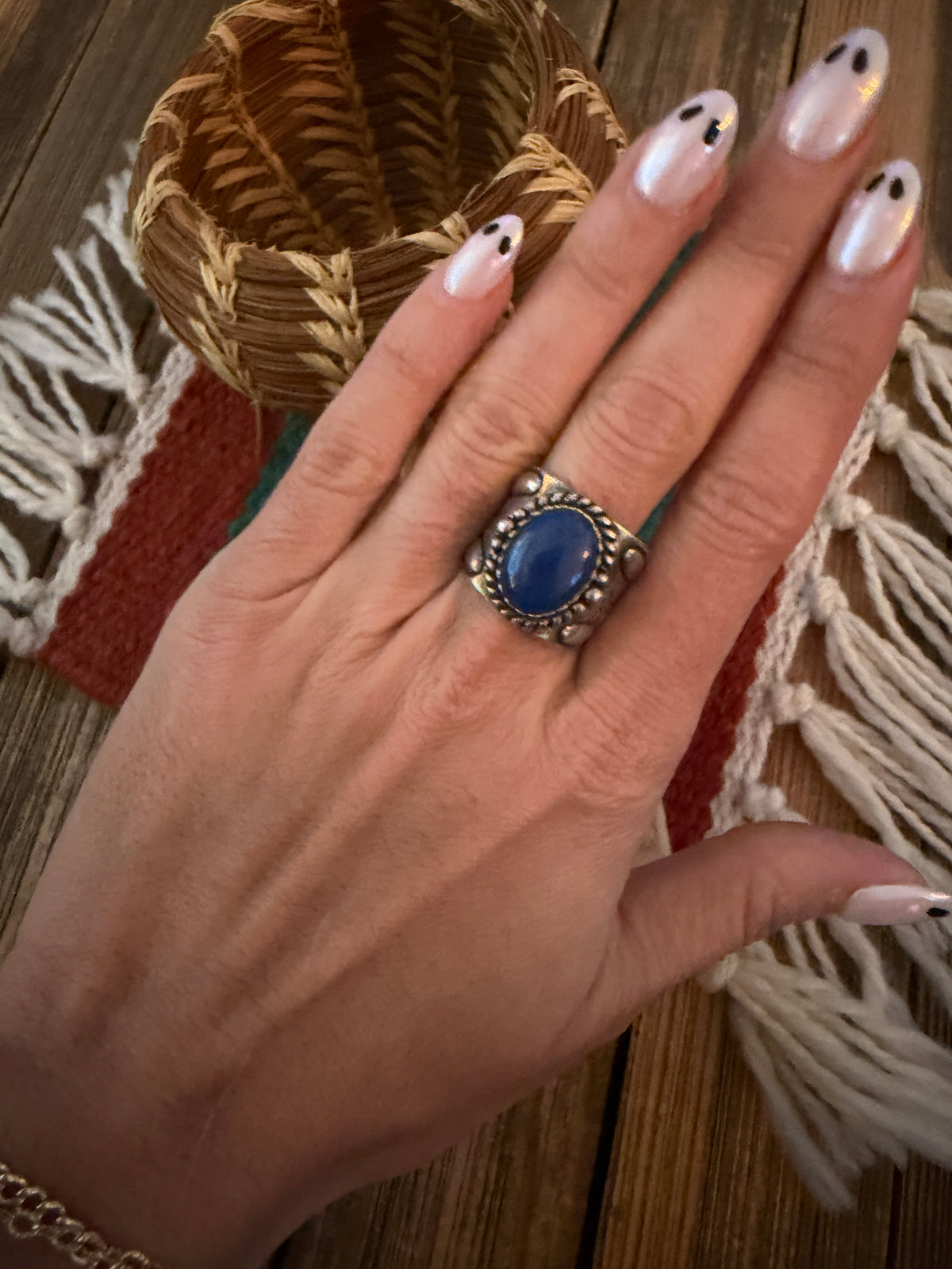 Old Pawn Handcrafted Lapis & Sterling Silver Ring Size 6.5