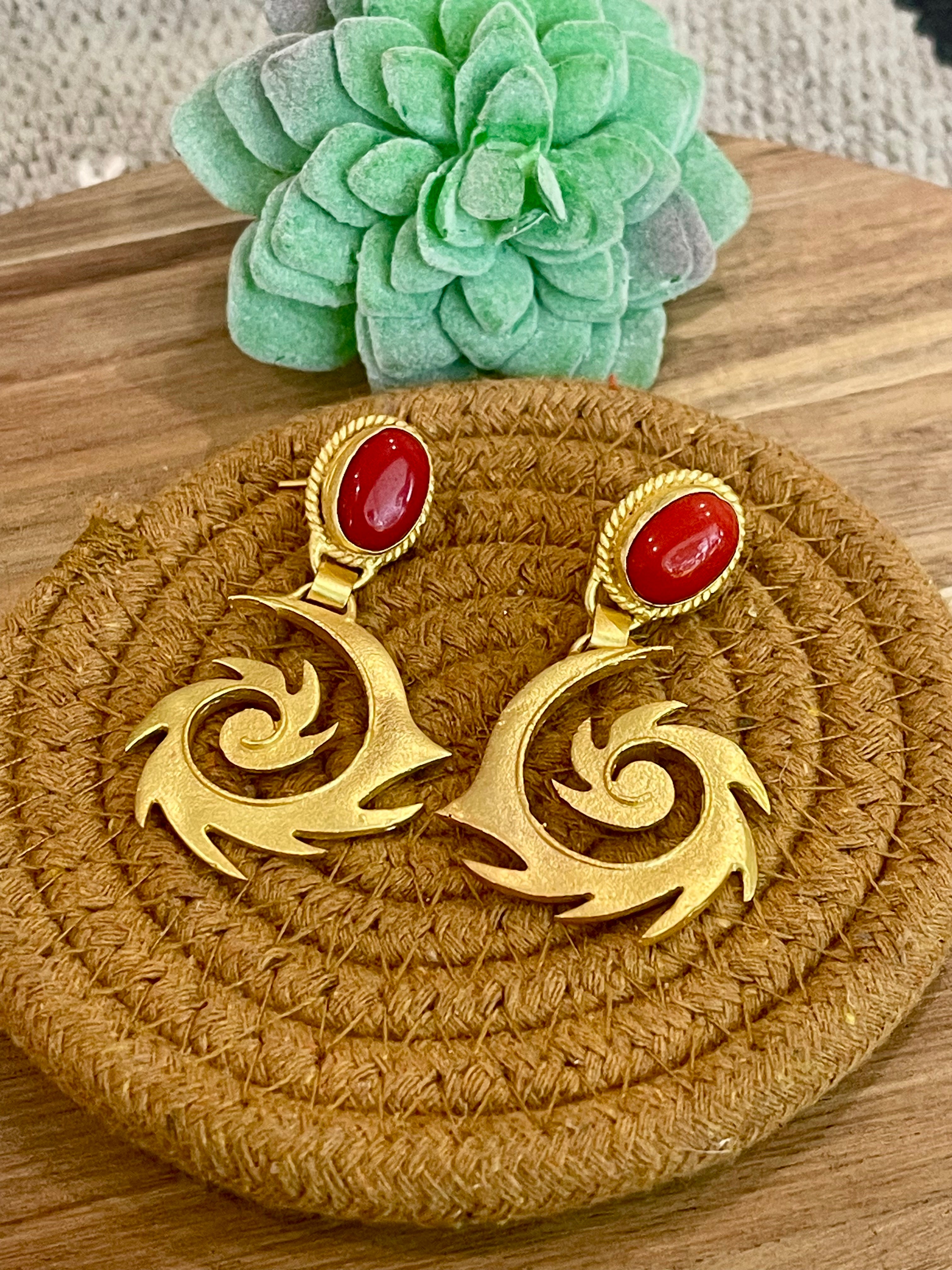 The Bijoux Vault Vintage Gold Plated Earrings