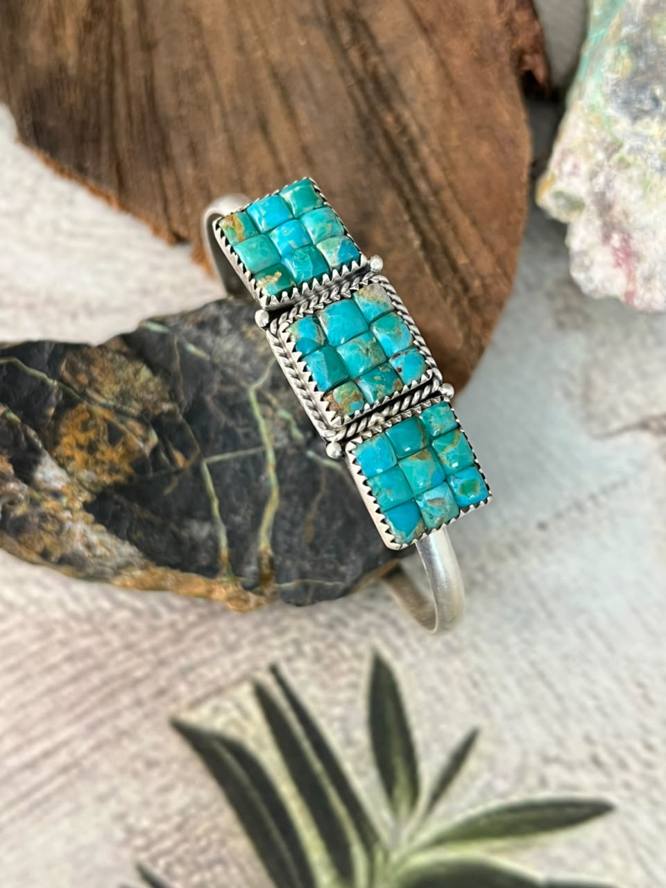 Handmade Sterling Silver Kingman Turquoise Cobble Stone Cuff Bracelet Signed Nizhoni (3)
