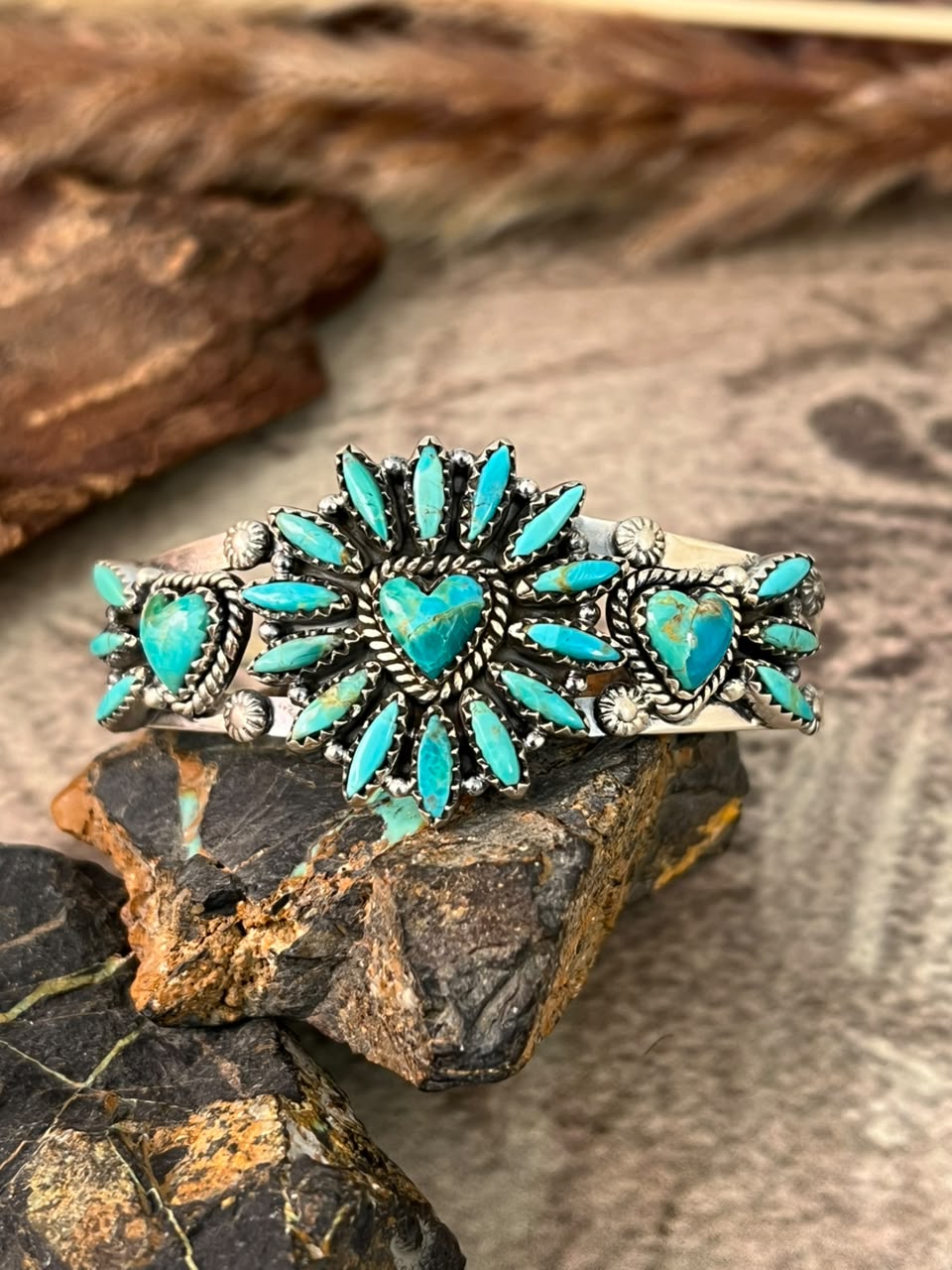 Handmade Sterling Silver Kingman Turquoise Cuff Bracelet Signed Nizhoni