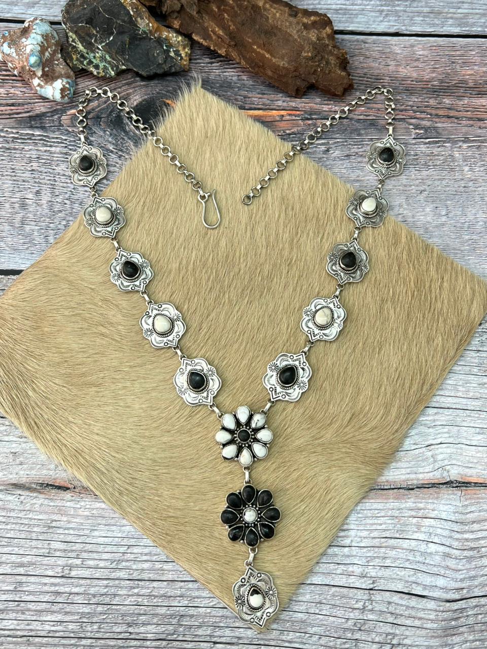 Handmade Sterling Silver White Buffalo Necklace "Signed Nizhoni"