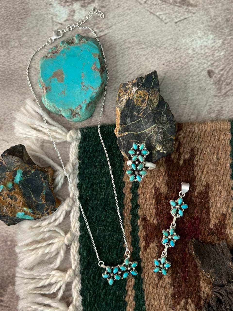 Handmade Sterling Silver Kingman Turquoise Necklace Pendant and Ring Set Signed Nizhoni