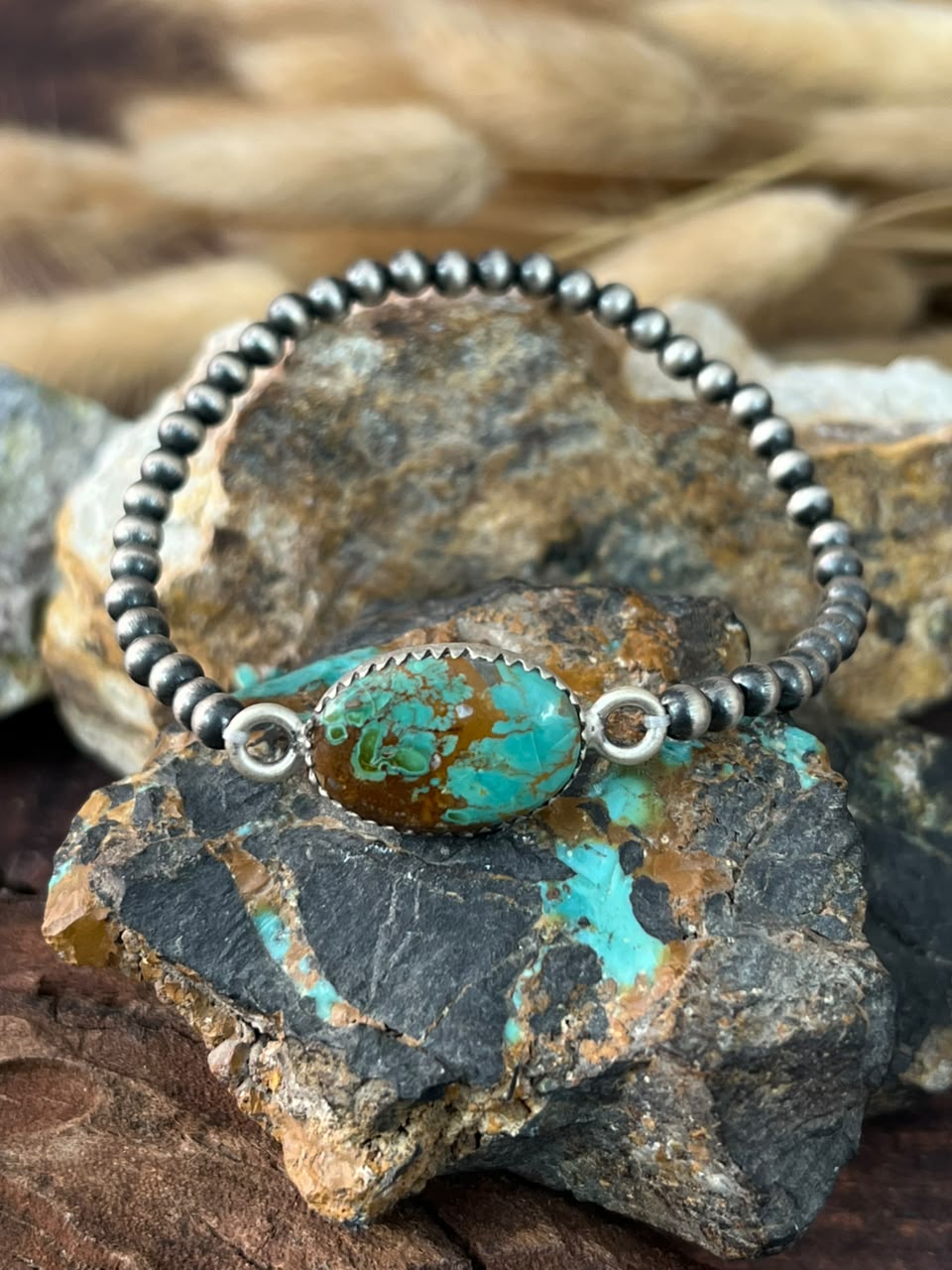Handmade Sterling Silver Royston Ribbon Turquoise Stretchy Beaded Bracelet Signed Nizhoni