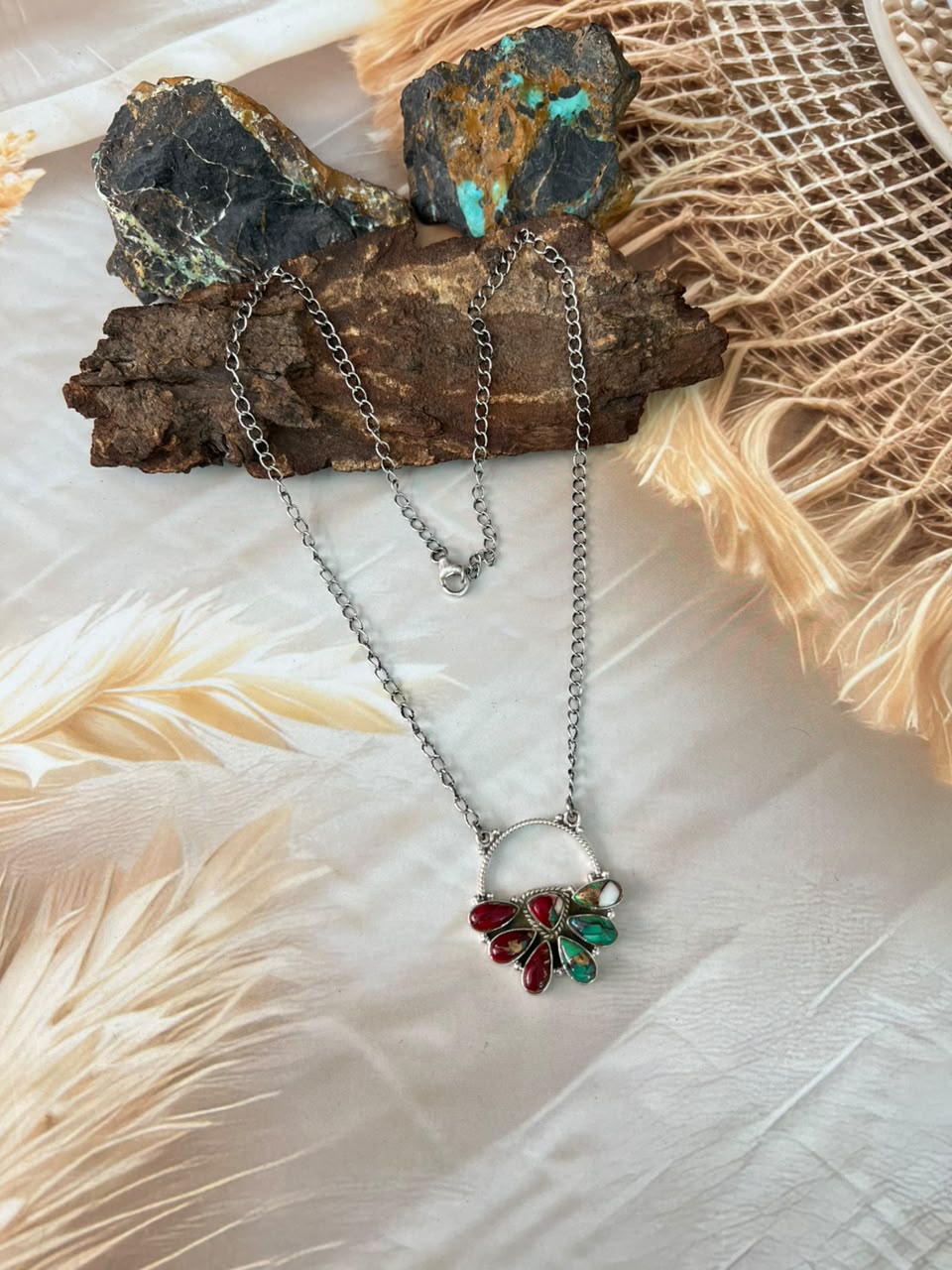 Handmade Sterling Silver Christmas Dahlia Collection: Necklace Signed Nizhoni
