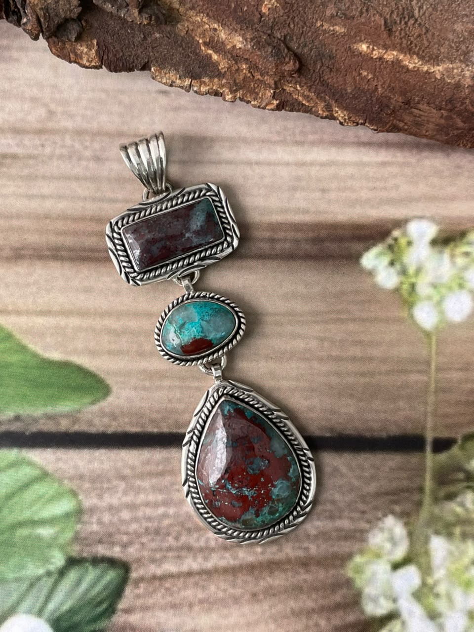 Handmade Sterling Silver Gem Silica Collection: Pendant Signed Nizhoni