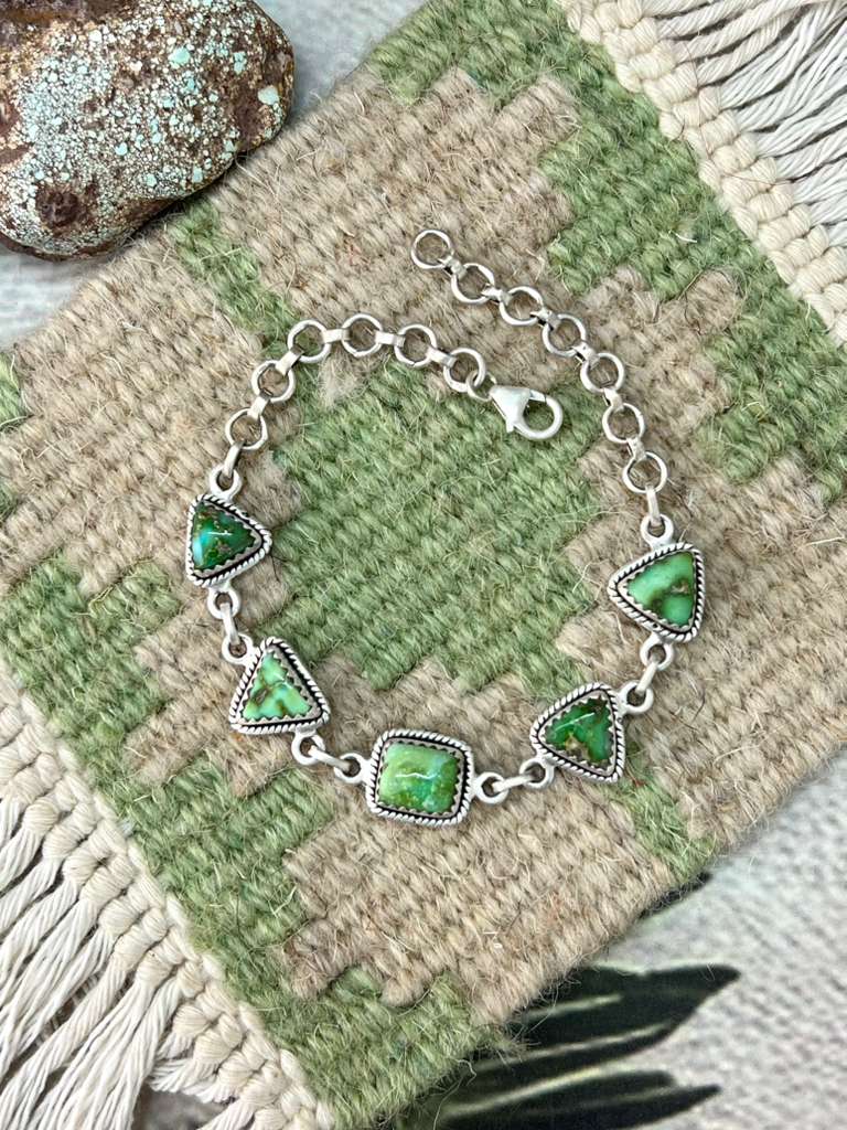 Handmade Sterling Silver Sonoran Mountain Turquoise Chain Bracelet with Signed Nizhoni