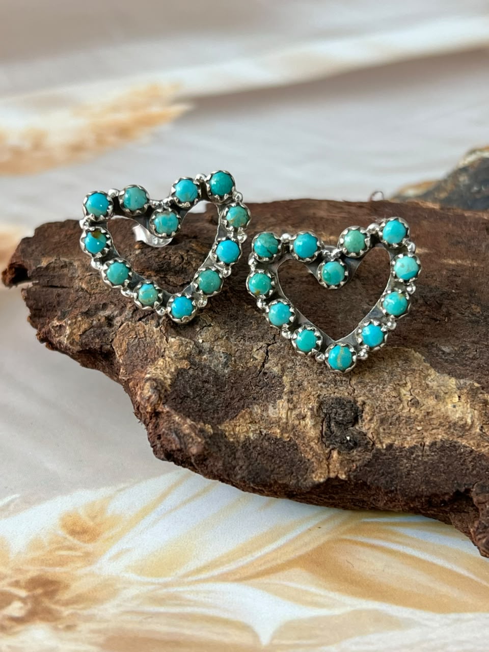 Handmade Sterling Silver Kingman Turquoise Post Studs Heart Earrings Signed Nizhoni