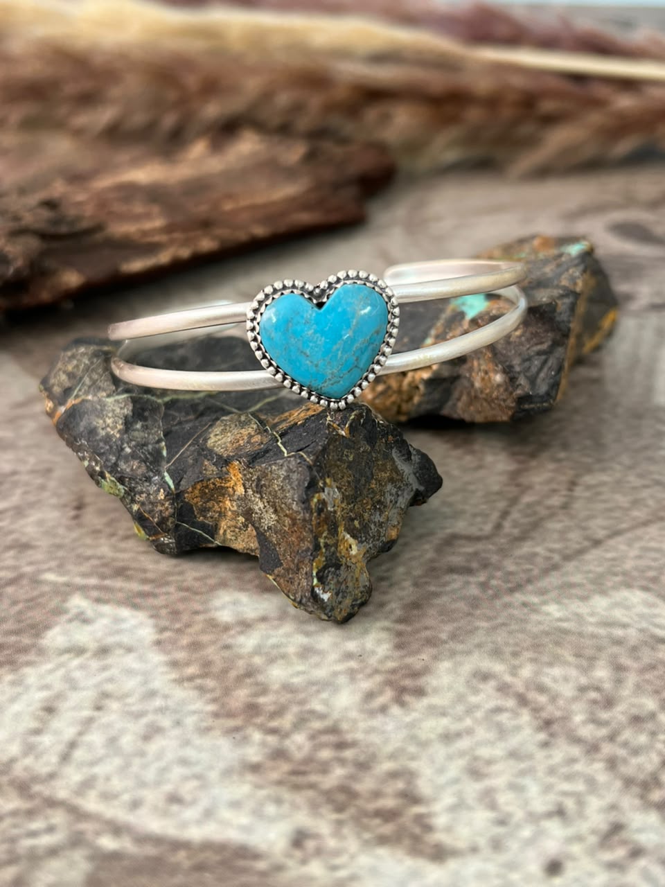 Handmade Sterling Silver Blue Kingman Turquoise Heart Cuff Bracelet Signed Nizhoni