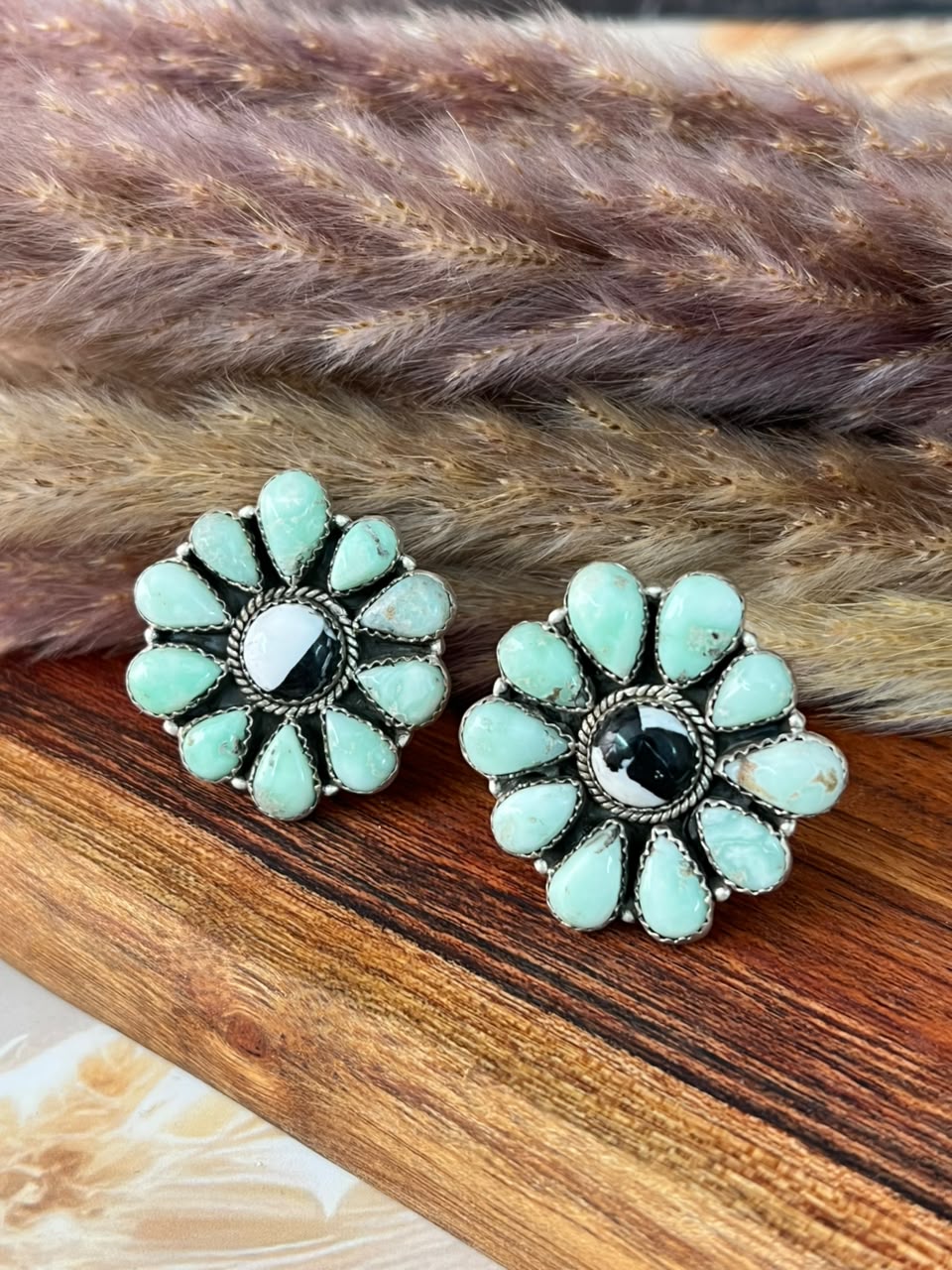 Handmade Sterling Silver Paloma Turquoise with White Buffalo Adjustable Ring Signed Nizhoni (6)