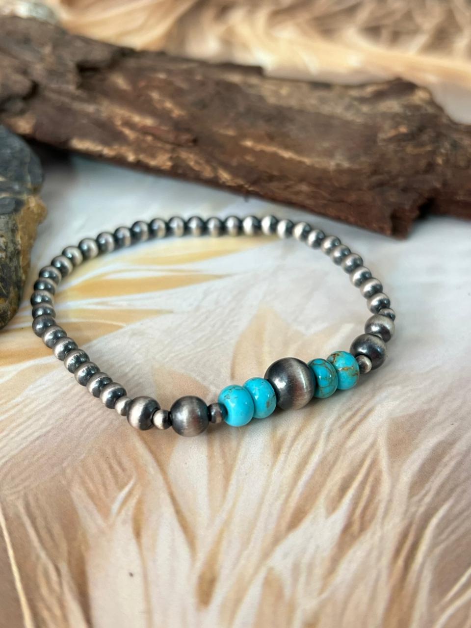 Handmade Sterling Silver Kingman Turquoise Stretch Beaded Bracelet
