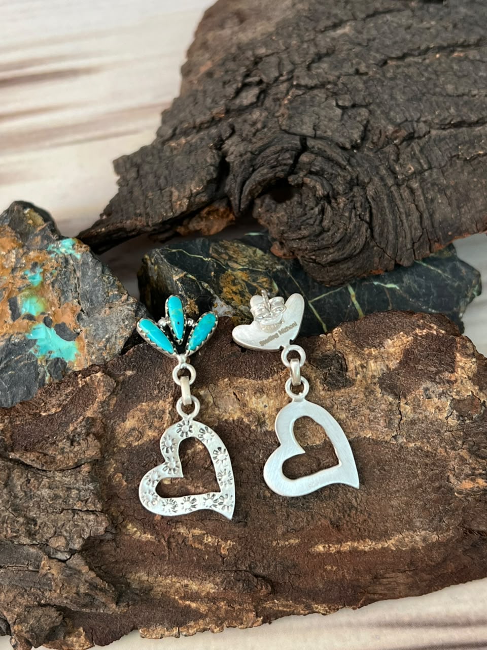 Handmade Sterling Silver Kingman Turquoise Post Dangle Heart Earrings Signed Nizhoni