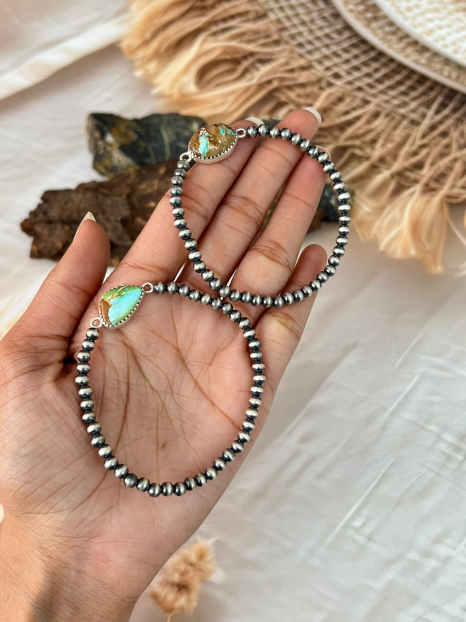 Handmade Sterling Silver Royston Turquoise Stretchy Beaded Bracelet Signed Nizhoni