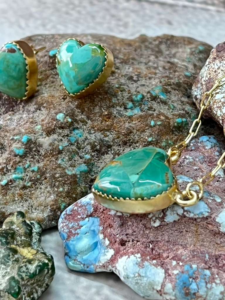 “The Golden Collection” Handmade Gold Plated Kingman Turquoise Necklace Earrings HEART Set