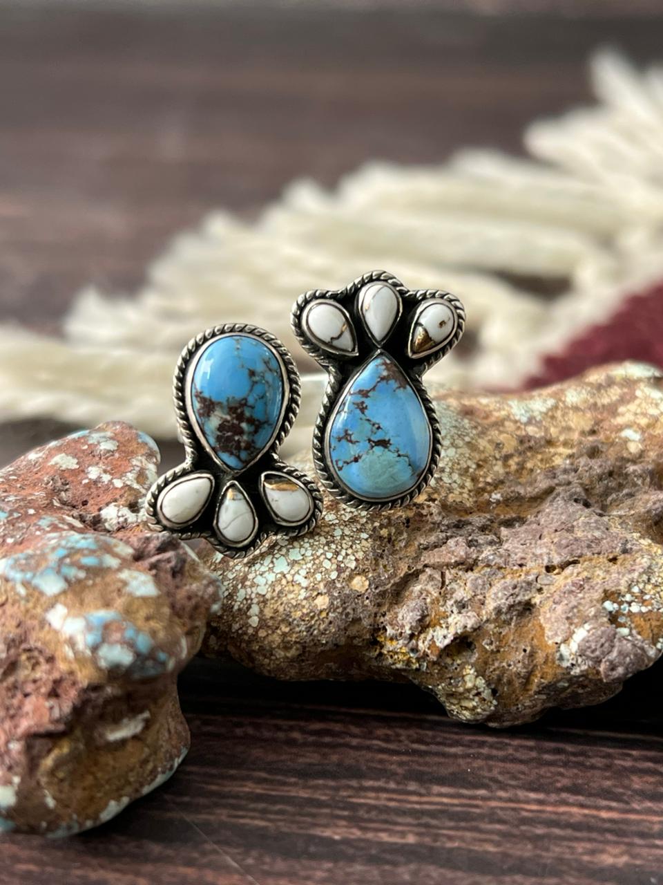 Handmade Sterling Silver Golden Hills with White Collection Adjustable Ring "Signed Nizhoni"