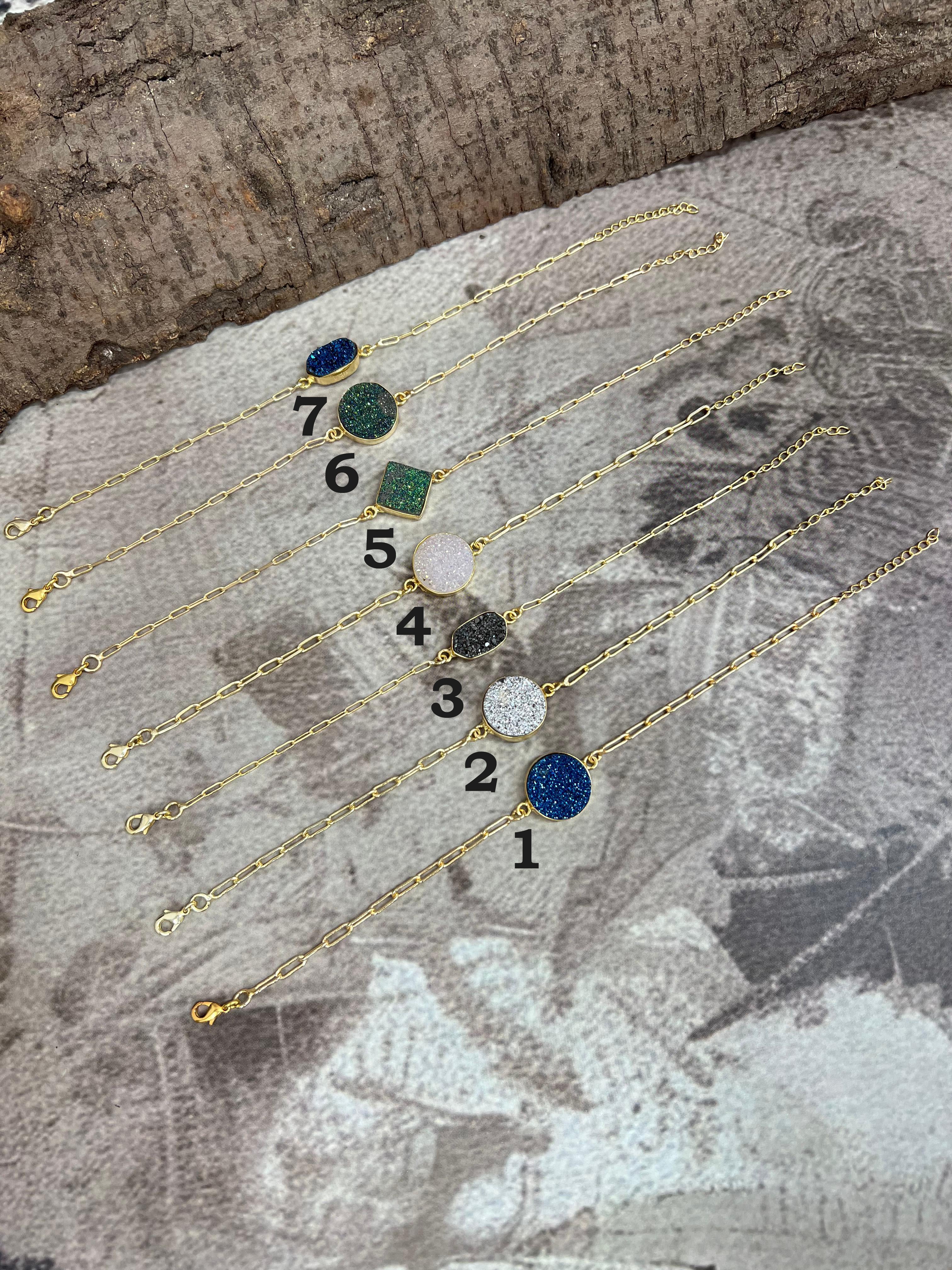 “The Boho Collection” Handmade Natural Gold Plated 1 Stone Druzy Chain Bracelet