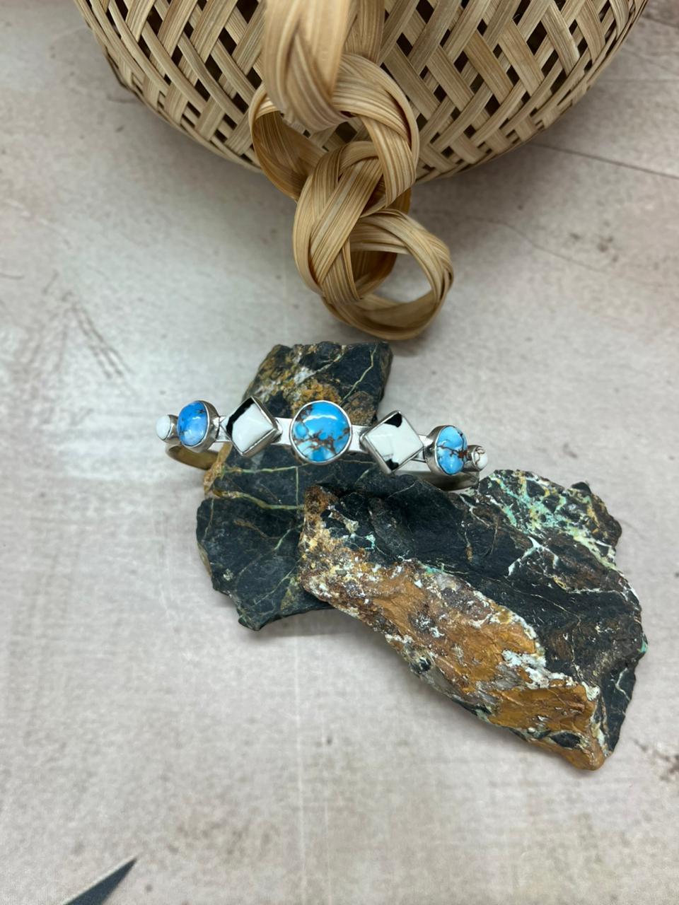 Handmade Sterling Silver Golden Hills with White Collection Bracelet "Signed Nizhoni"