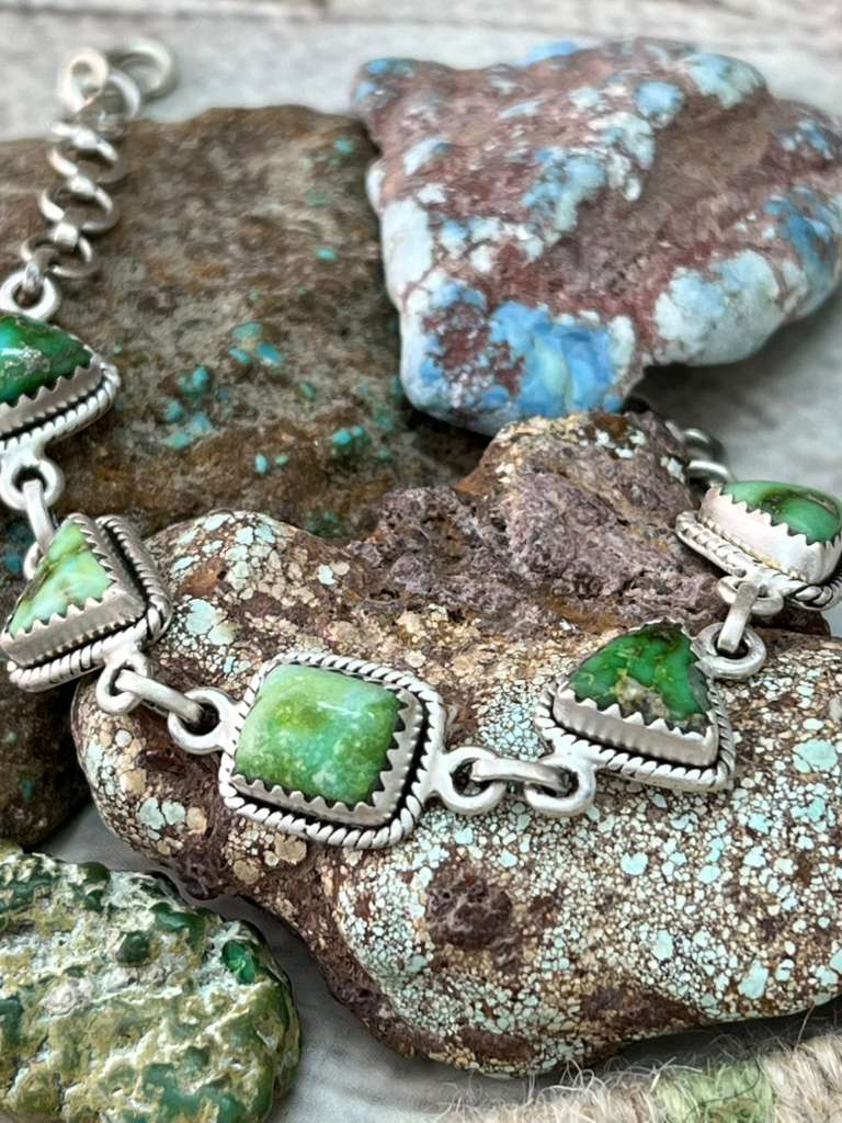 Handmade Sterling Silver Sonoran Mountain Turquoise Chain Bracelet with Signed Nizhoni