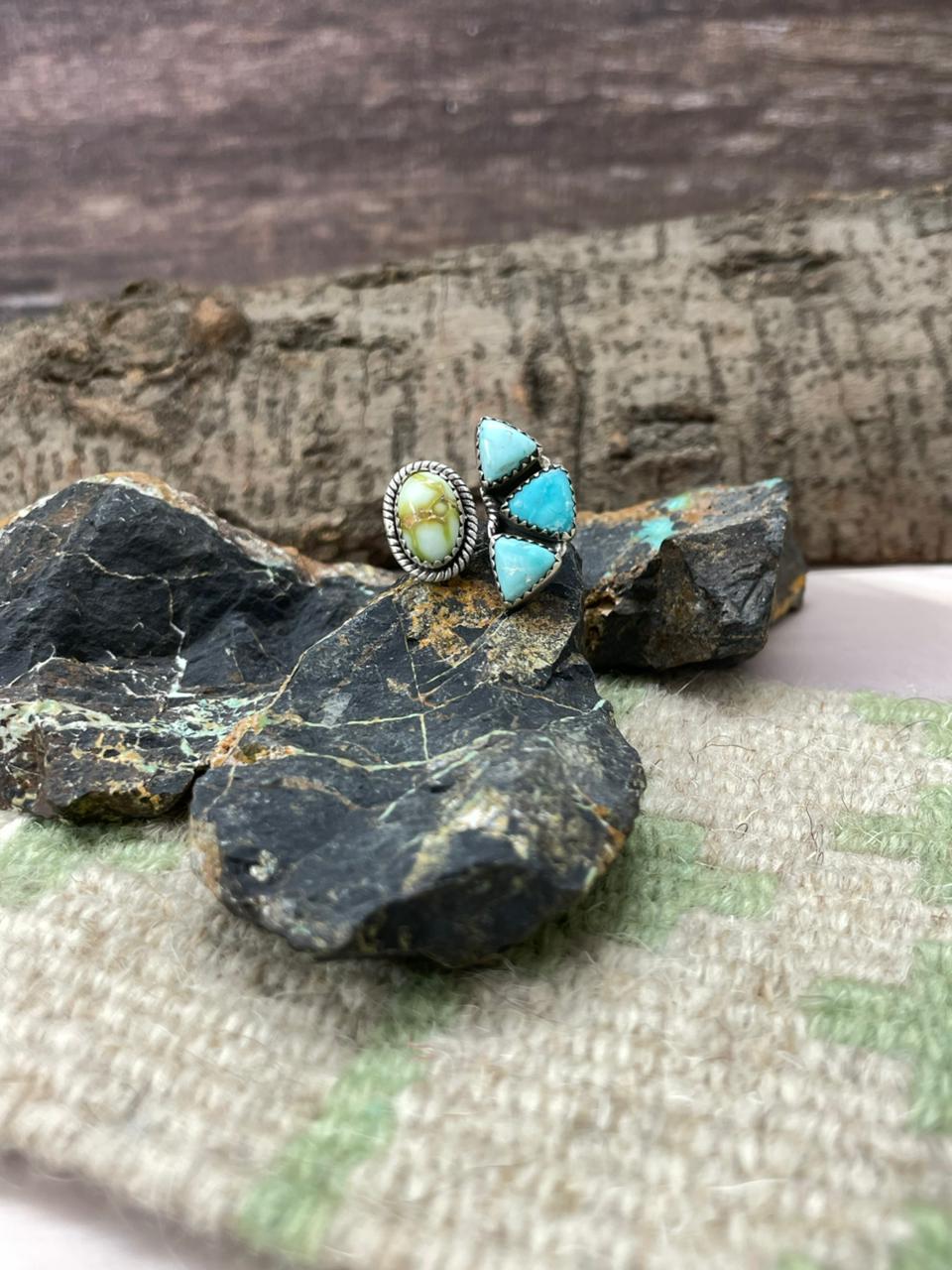 Handmade Sterling Silver Palomino with White Water Adjustable Ring "Signed Nizhoni" (5)