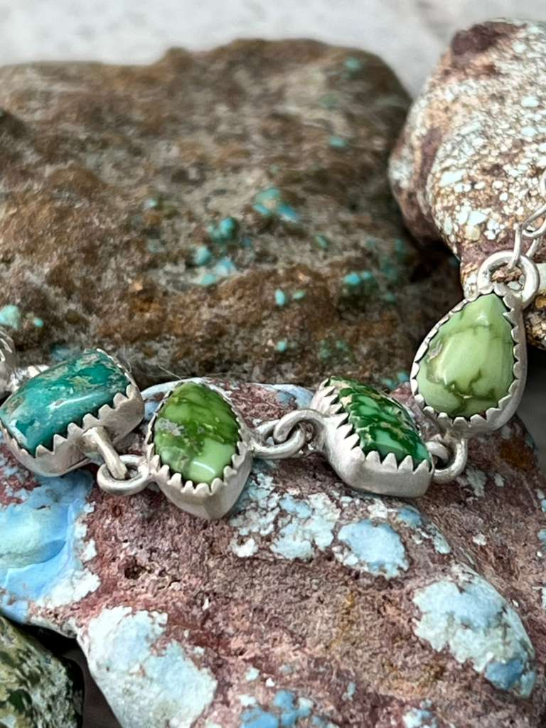 Handmade Sterling Silver Emerald Valley Turquoise Chain Bracelet with Signed Nizhoni