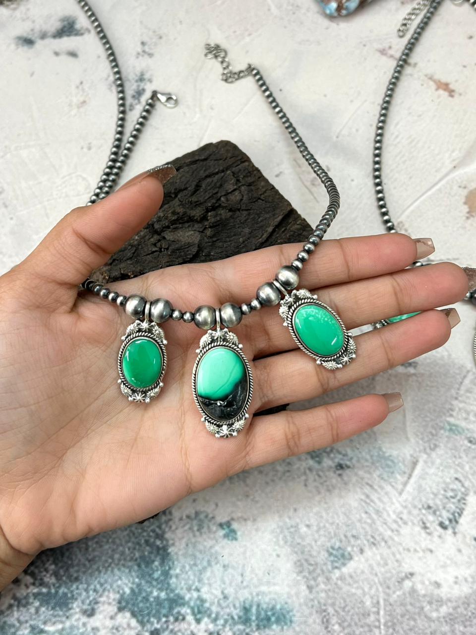 Handmade Sterling Silver Beaded Emerald Rose Necklace "Signed Nizhoni"