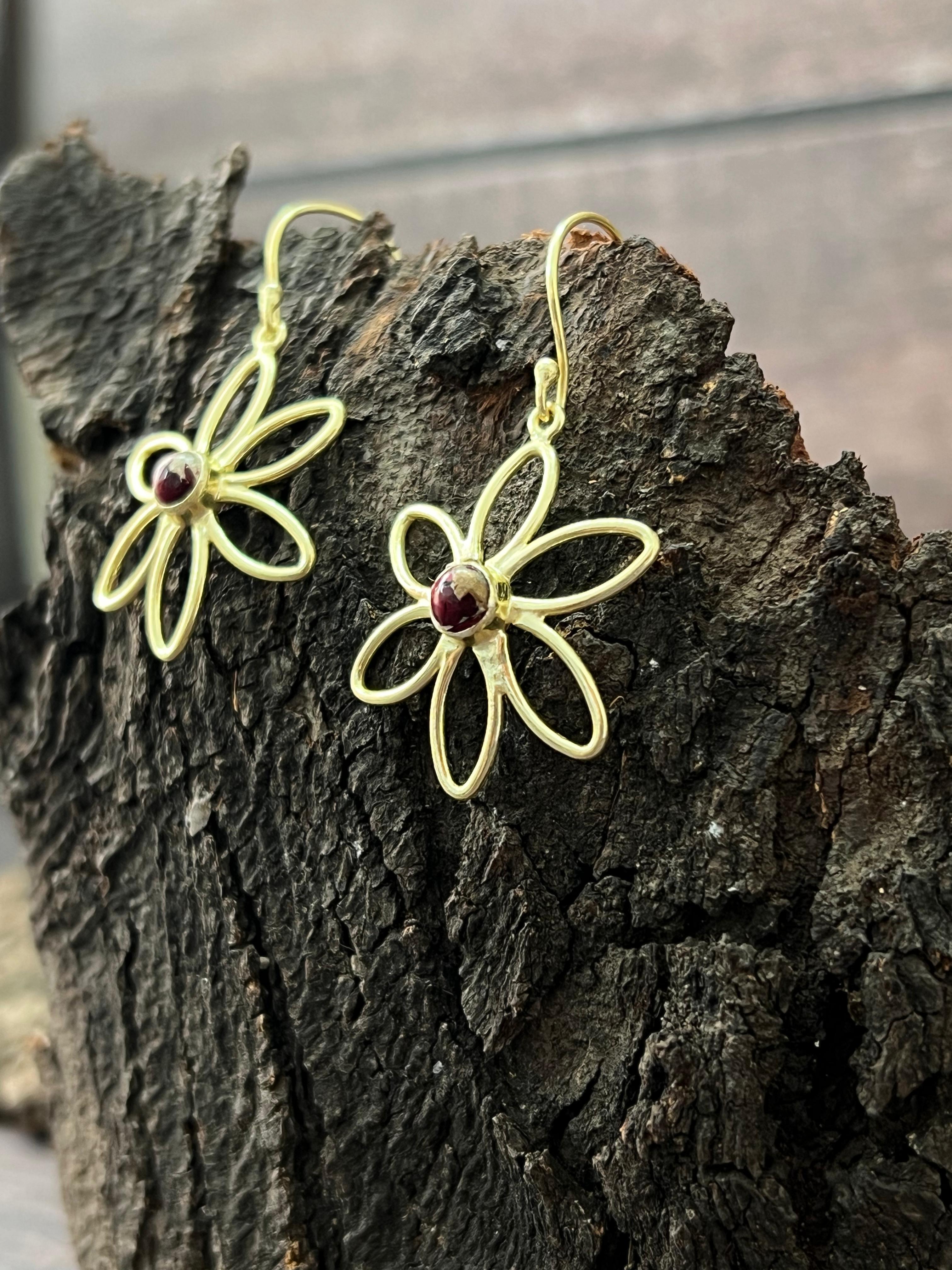 “The Golden Collection” Handmade Natural Dahlia Rose Daisy Flower Hook Earrings
