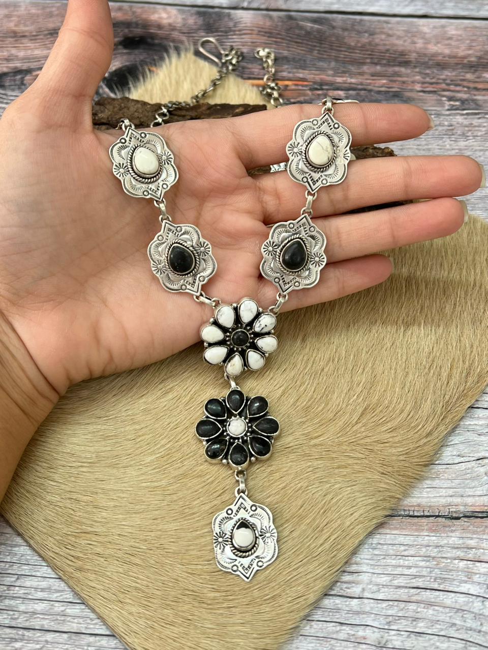 Handmade Sterling Silver White Buffalo Necklace "Signed Nizhoni"