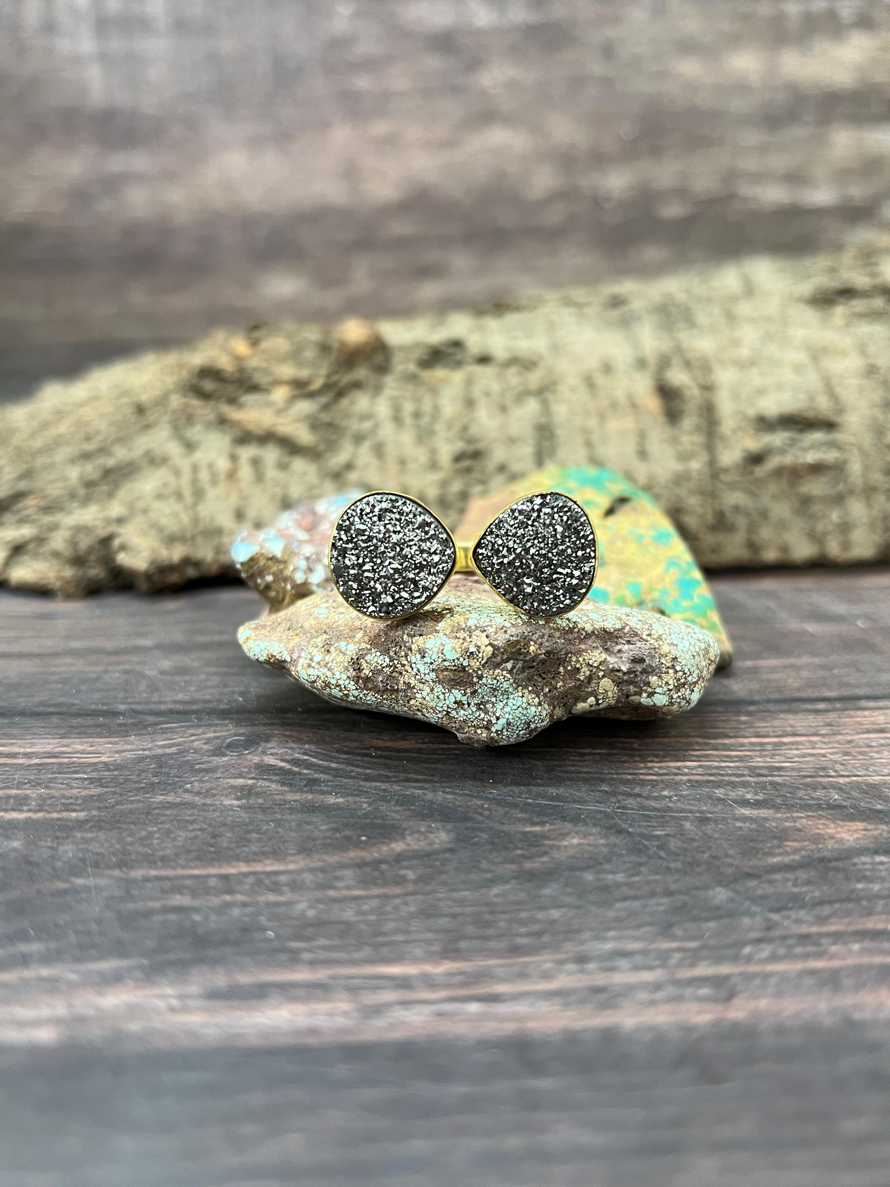 “The Golden Collection” Natural Druzy Adjustable Floating Stone Ring