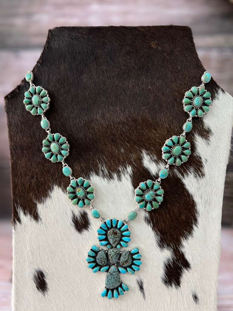 Handmade Sterling Silver Kingman Turquoise with Starfox Necklace with Signed Nizhoni