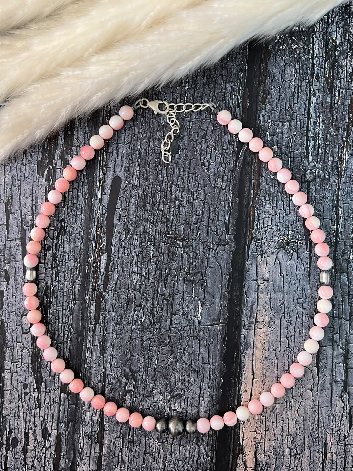 Handmade Sterling Silver Queen Pink Conch Collection: Beaded Necklace Signed Nizhoni