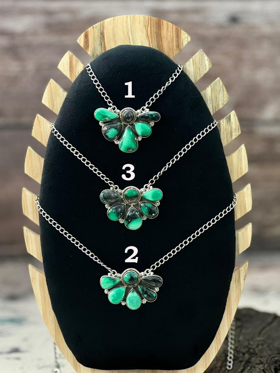 Handmade Sterling Silver Emerald Rose Necklace "Signed Nizhoni"