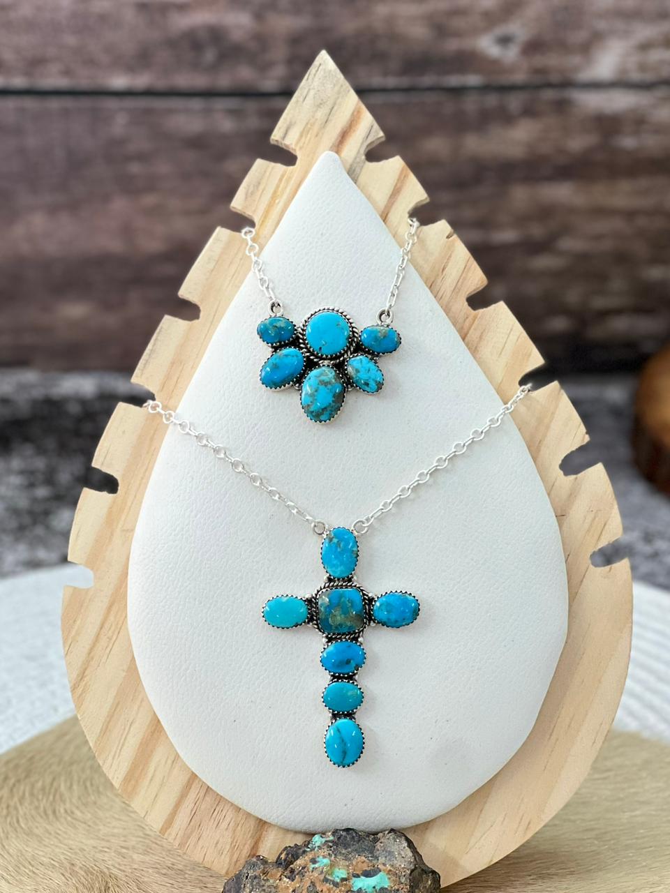 Handmade Sterling Silver Arizona Blue Turquoise Necklace "Signed Nizhoni"